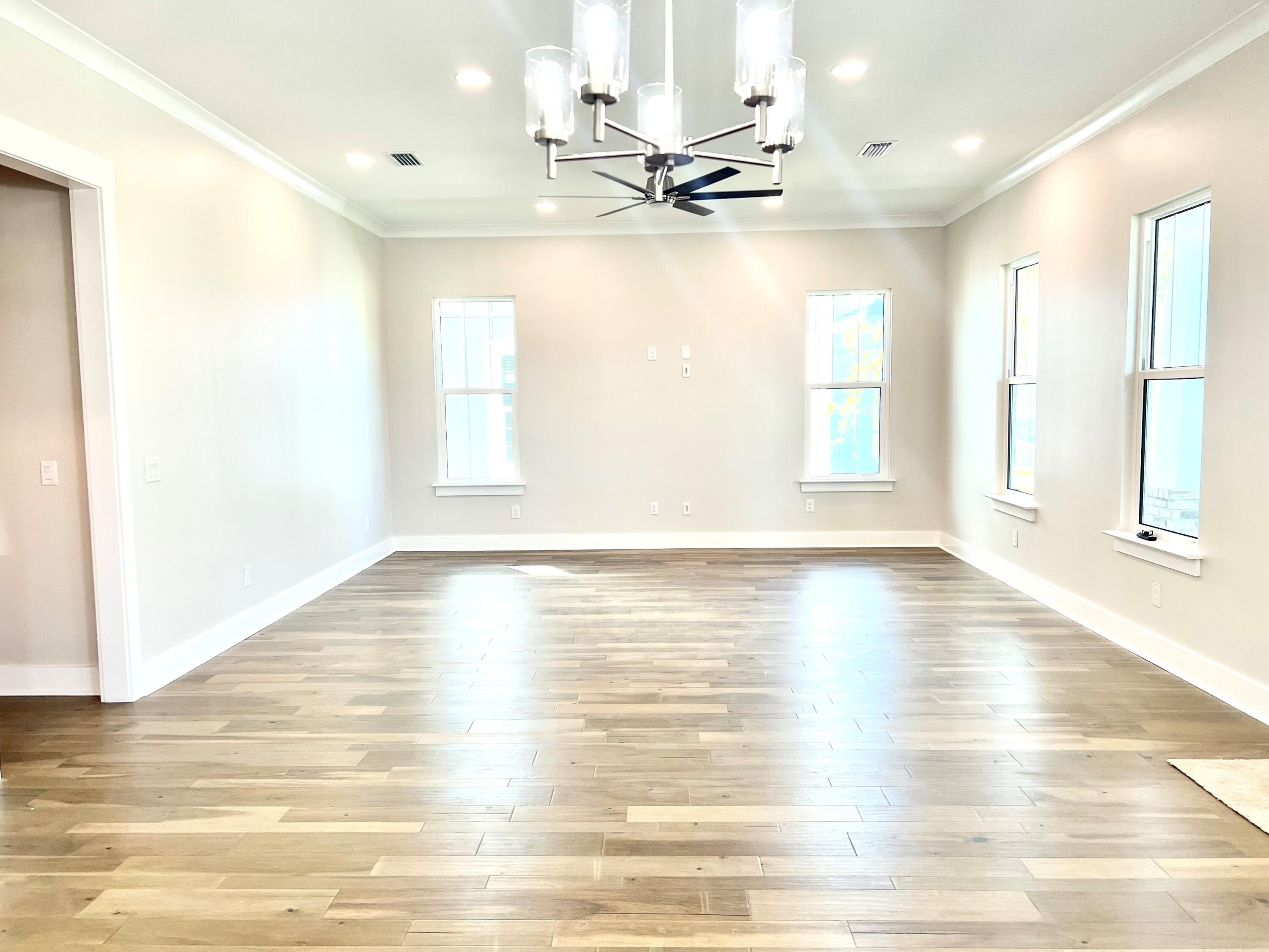 DEER MOSS CREEK - Residential