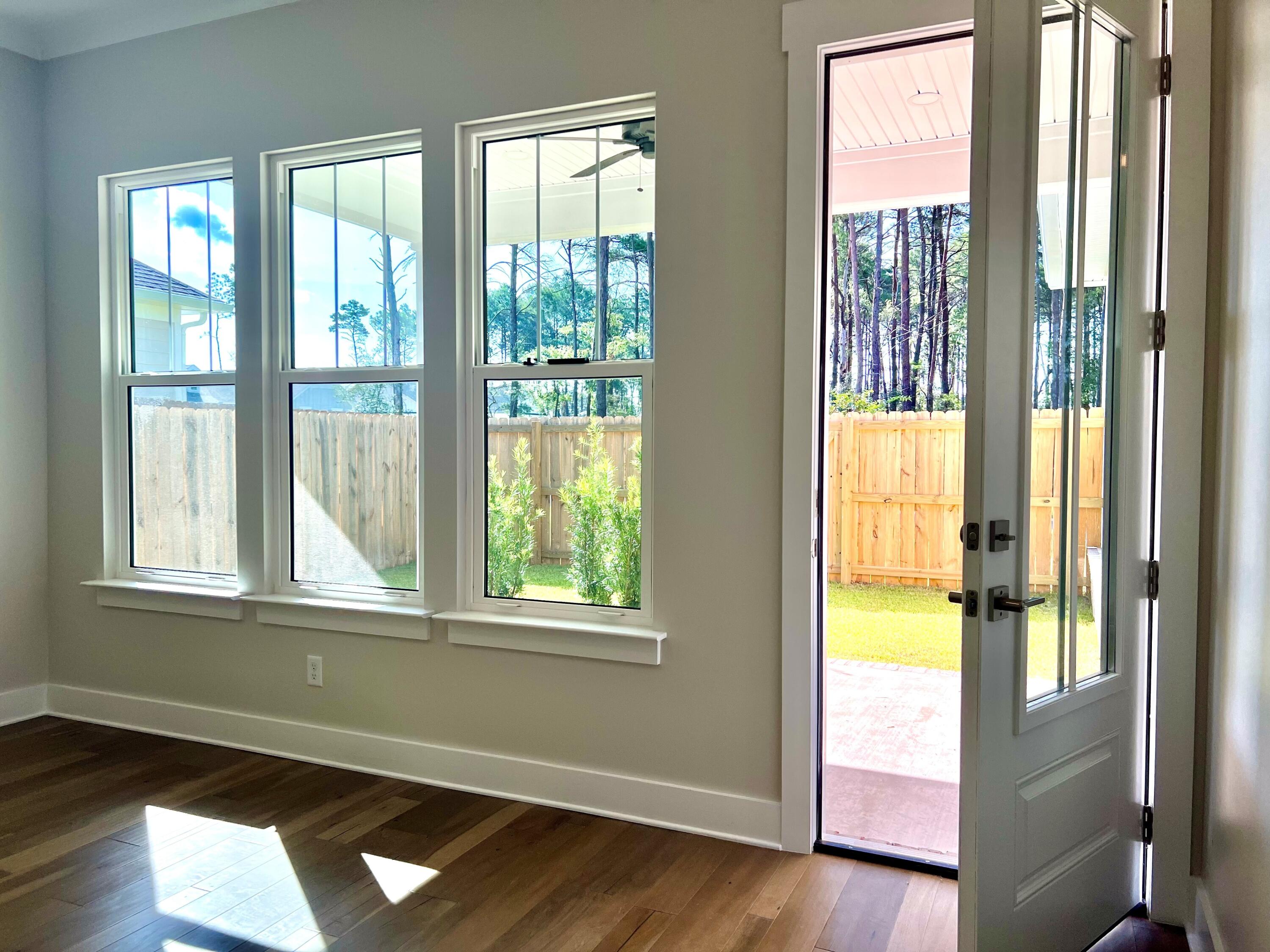 DEER MOSS CREEK - Residential