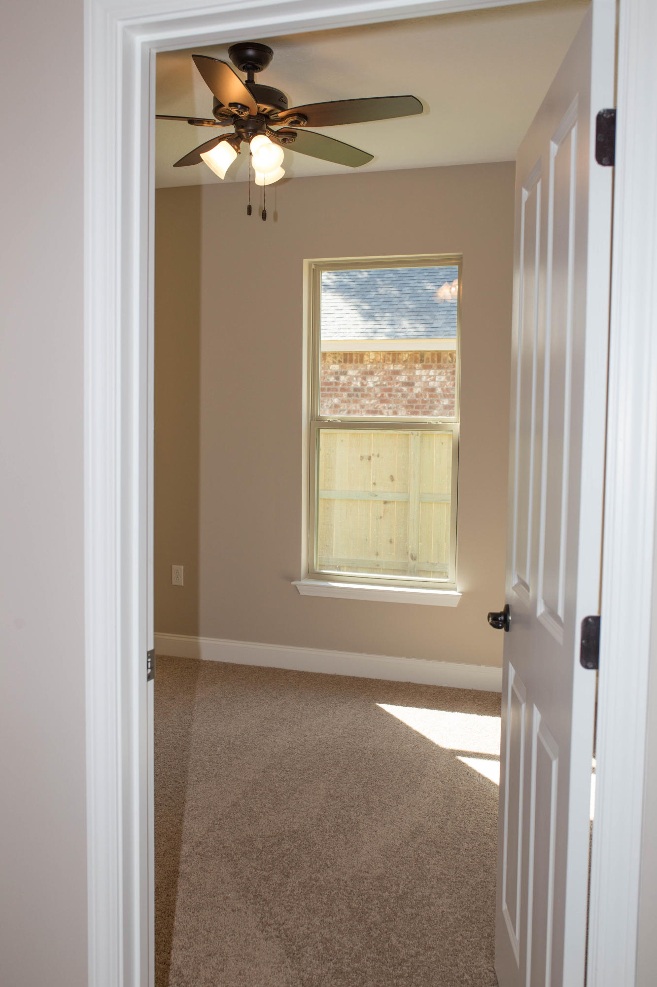 EAST WRIGHT - Residential