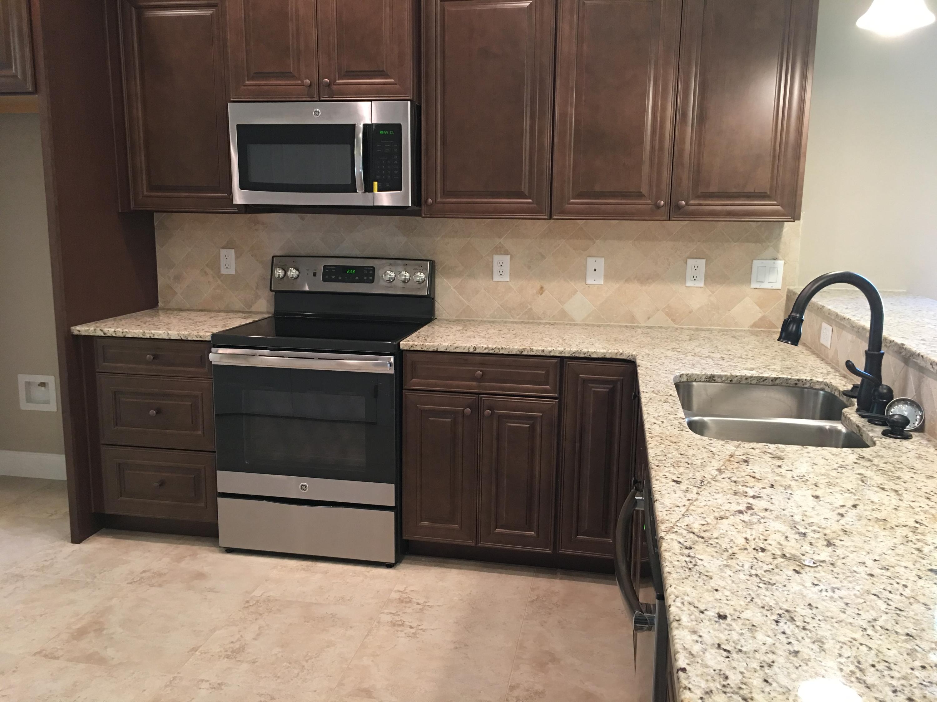 EAST WRIGHT - Residential