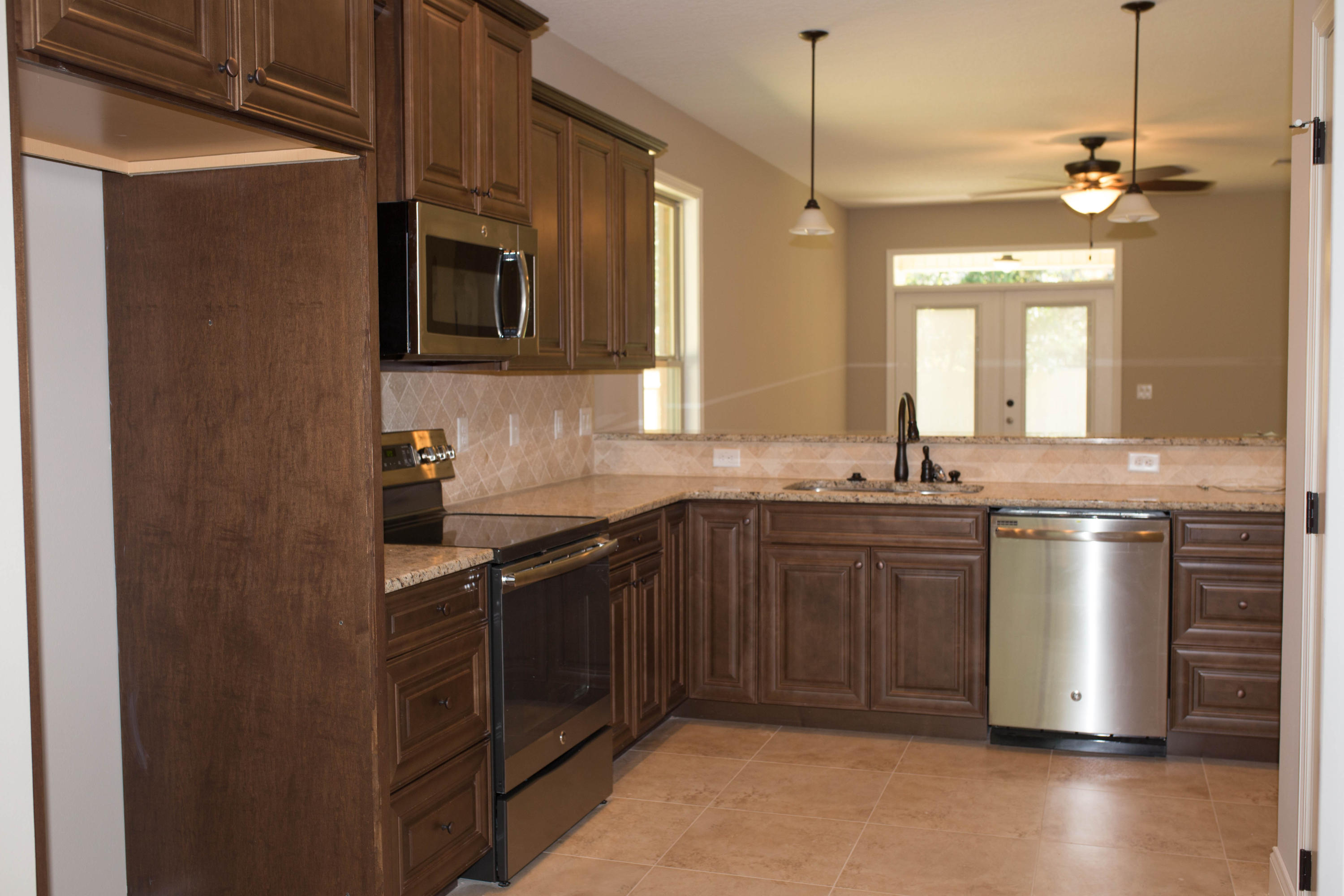 EAST WRIGHT - Residential