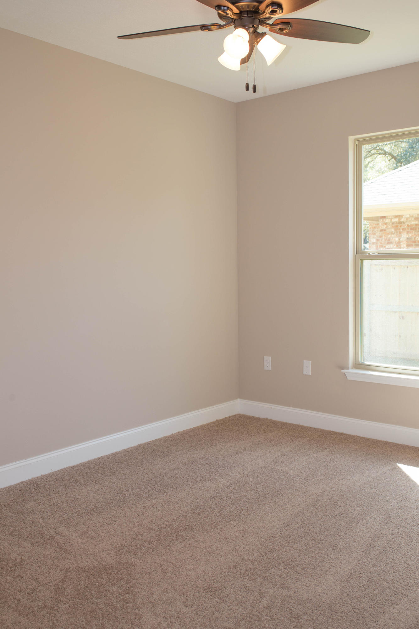 EAST WRIGHT - Residential