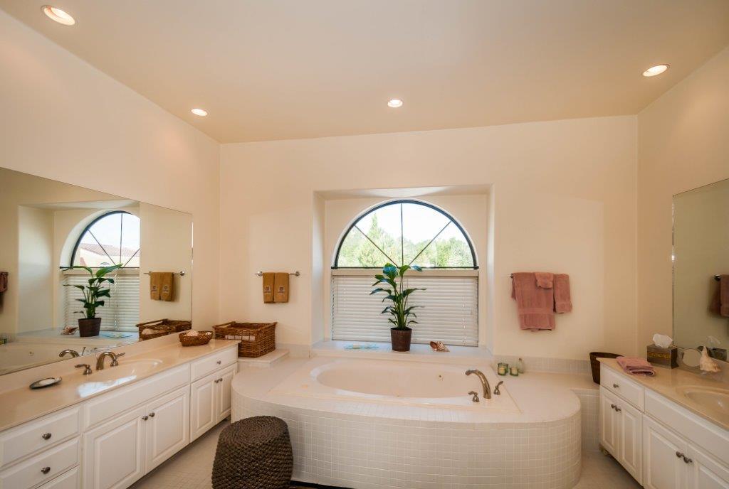 FOUNTAINS AT SANDESTIN - Residential