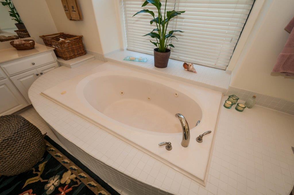 FOUNTAINS AT SANDESTIN - Residential