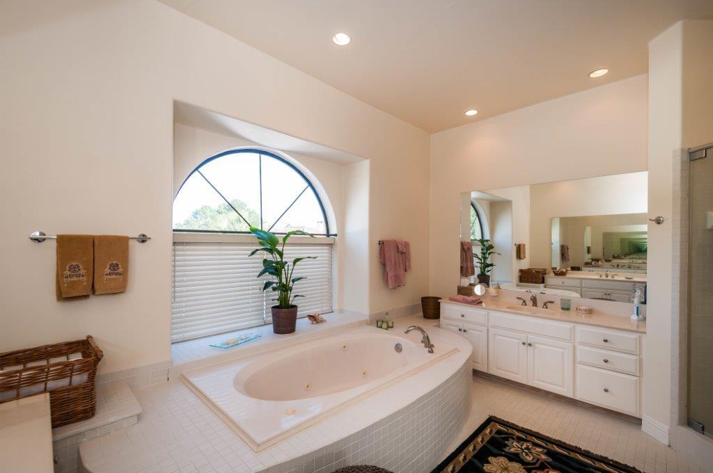 FOUNTAINS AT SANDESTIN - Residential