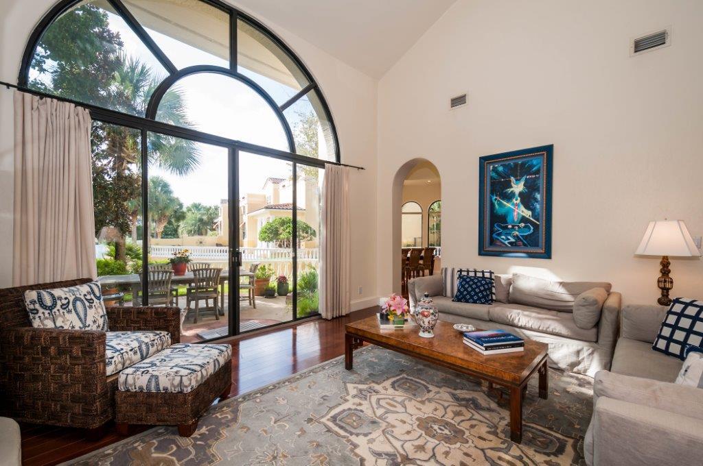 FOUNTAINS AT SANDESTIN - Residential