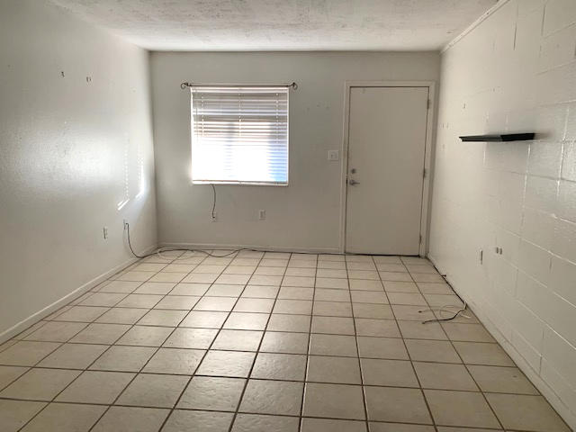 BREAKERS WEST - Residential