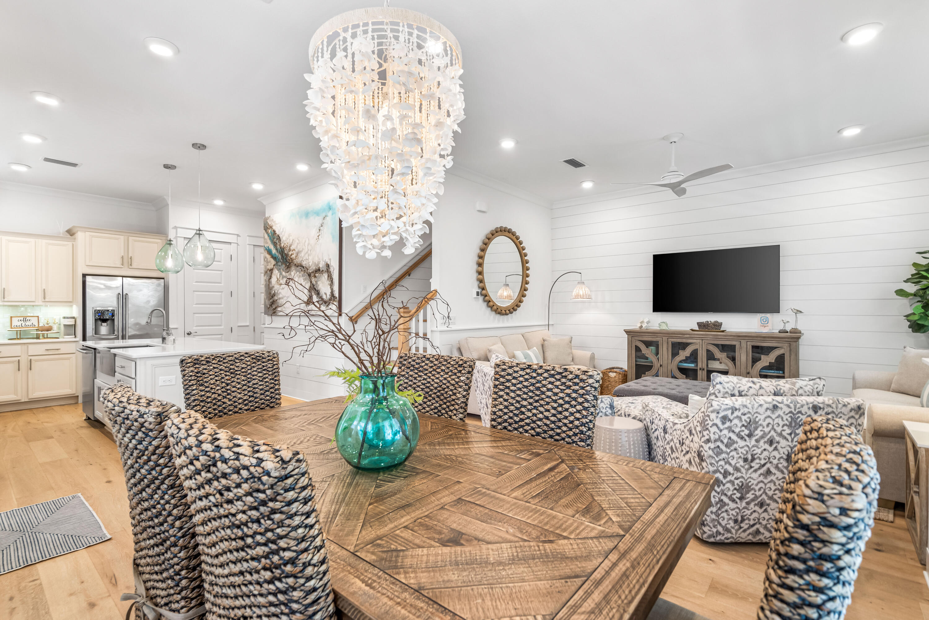 PROMINENCE - Residential