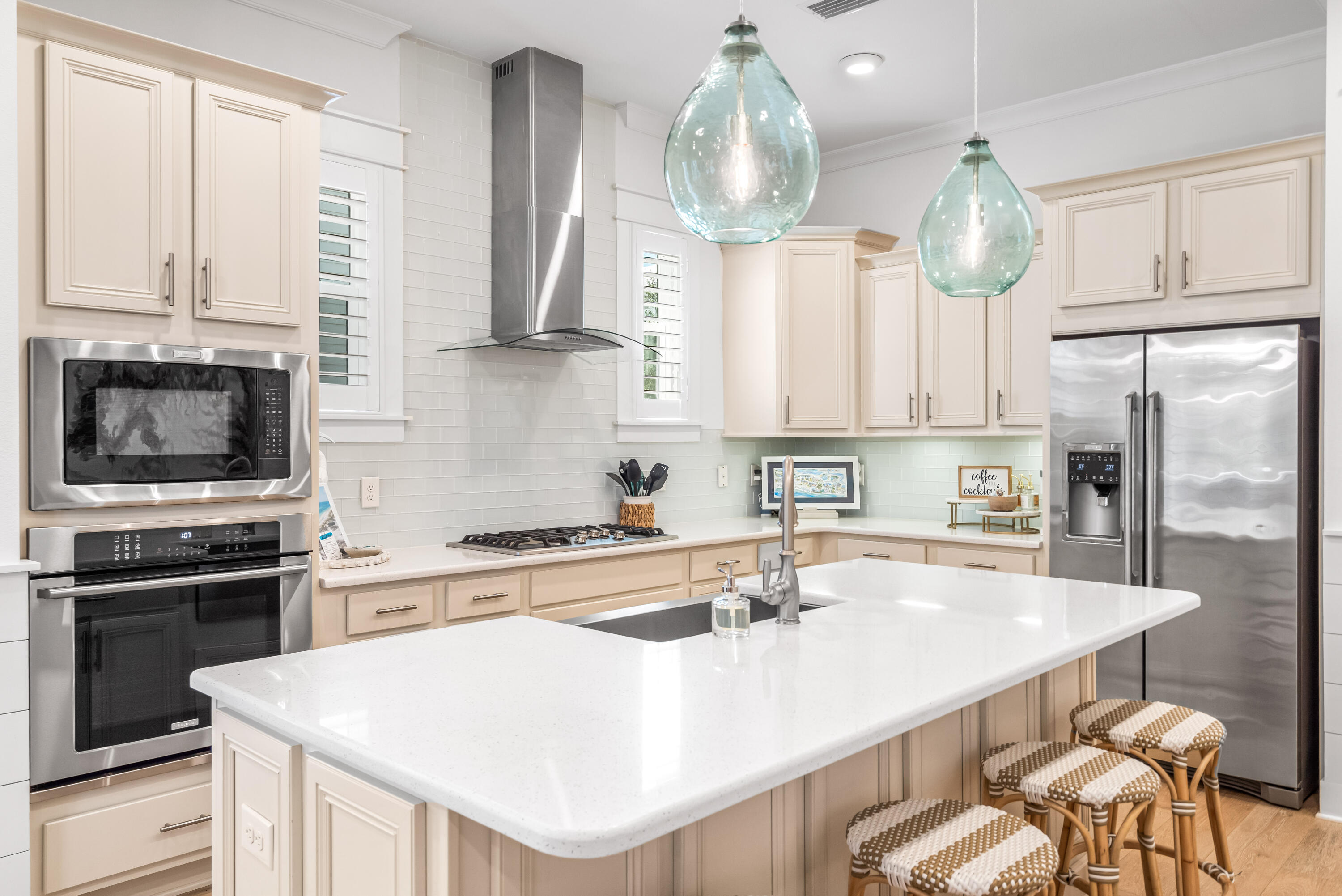 PROMINENCE - Residential