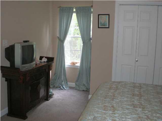 CARONDOLET T/H - Residential Lease