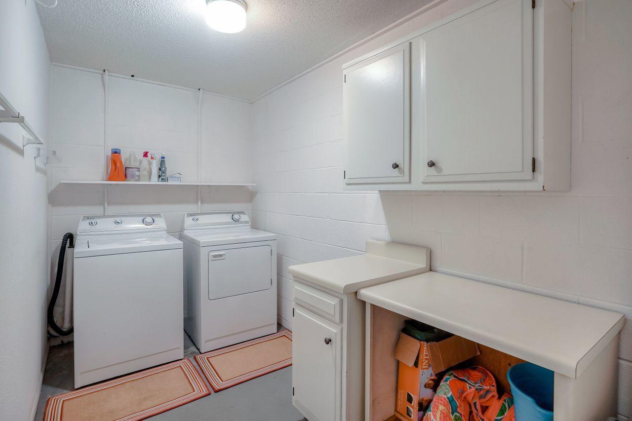 ISLA BLANCA T/H - Residential