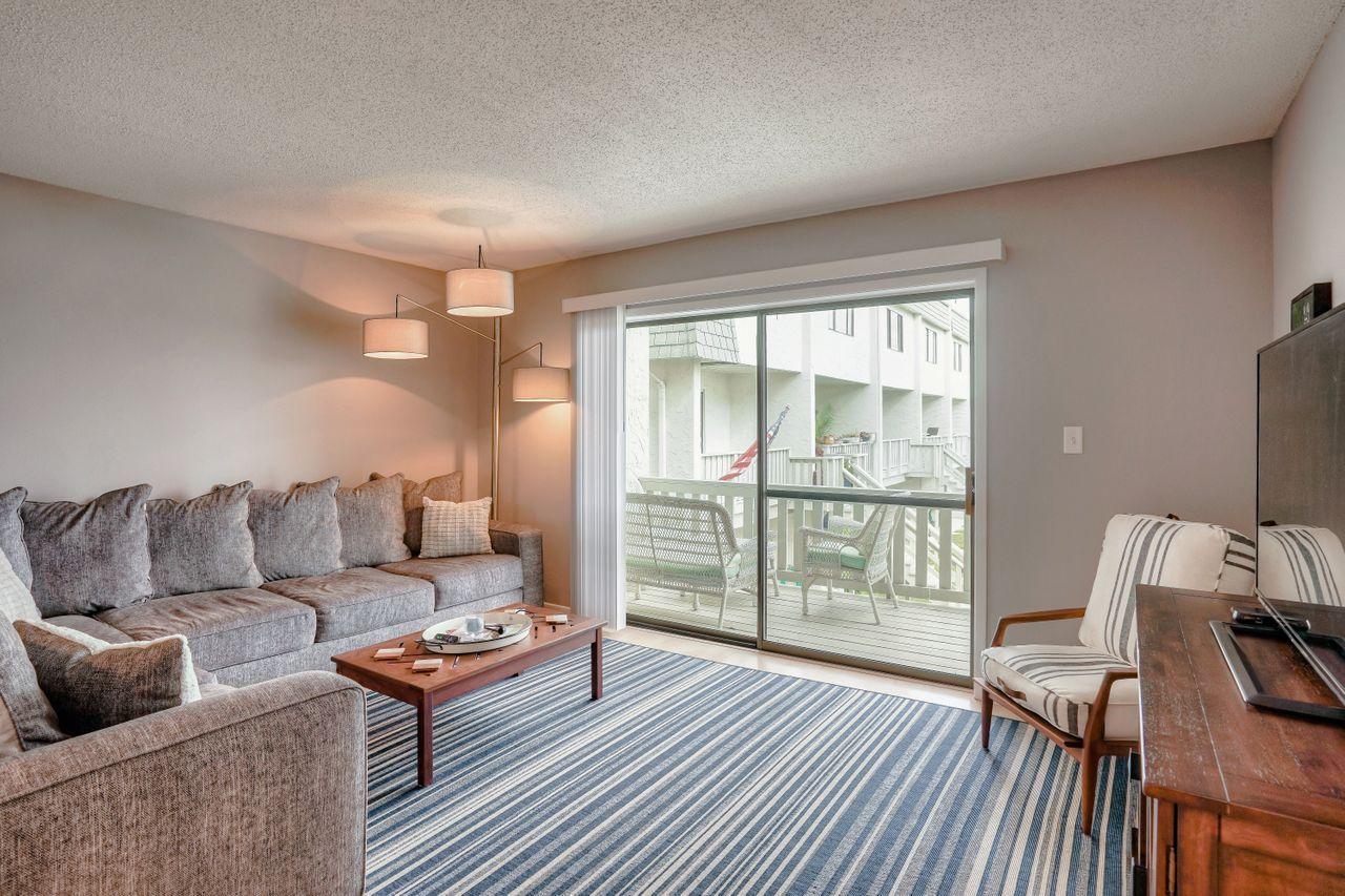 ISLA BLANCA T/H - Residential