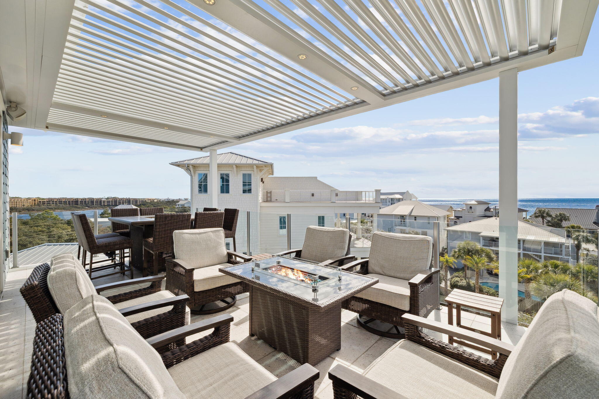 BLUE MOUNTAIN BEACH - Residential