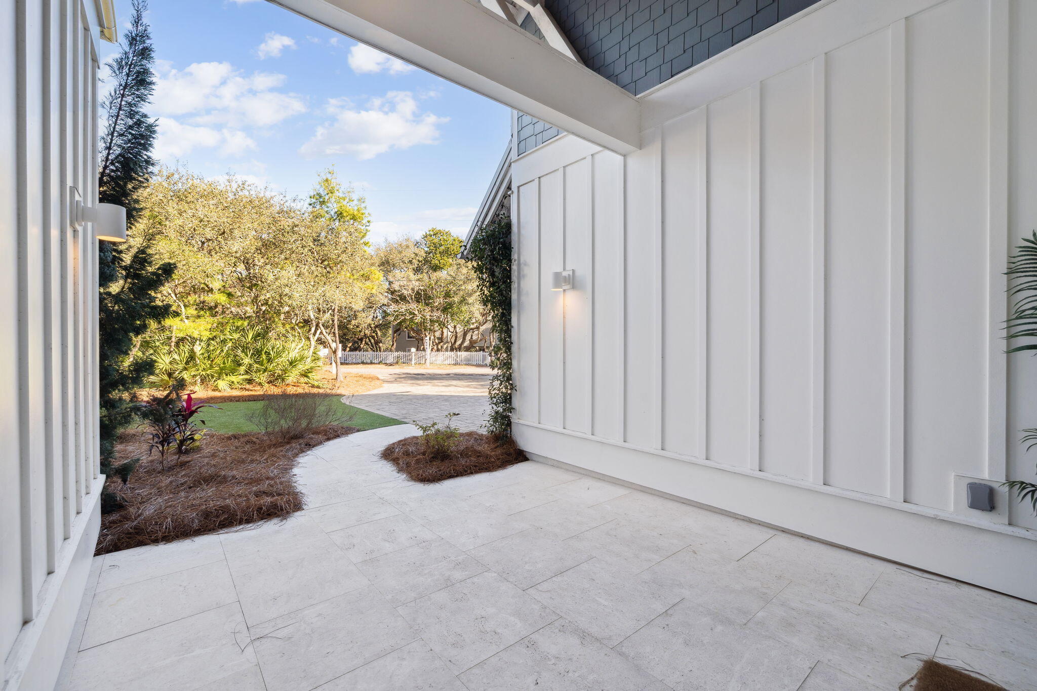 BLUE MOUNTAIN BEACH - Residential