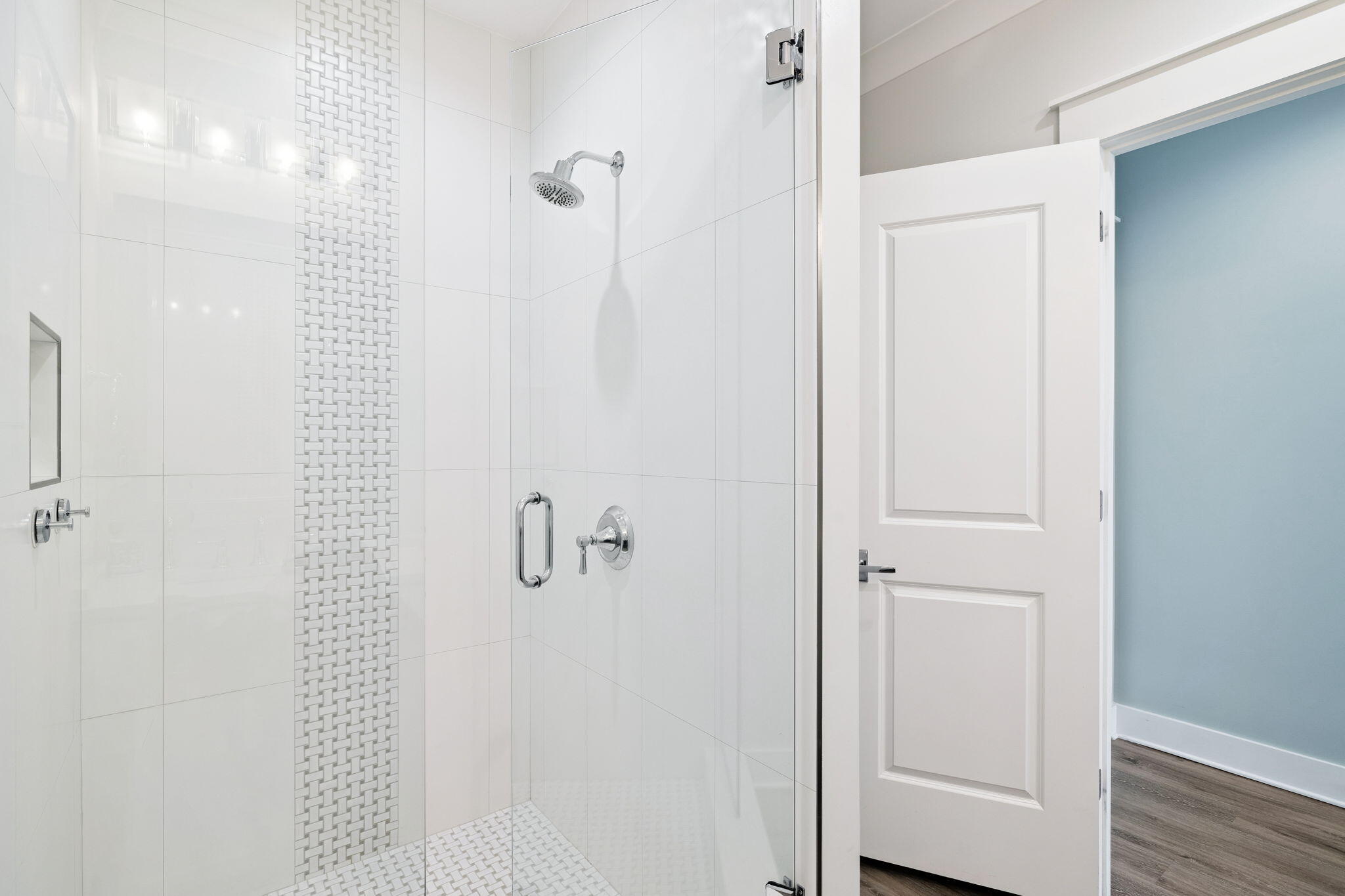 BLUE MOUNTAIN BEACH - Residential