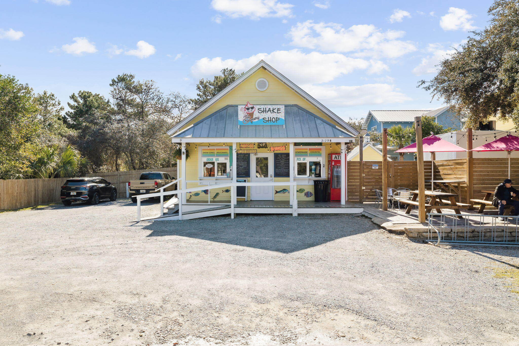 BLUE MOUNTAIN BEACH - Residential