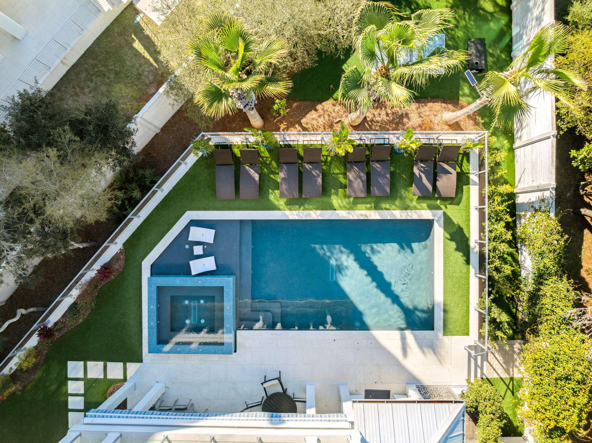 BLUE MOUNTAIN BEACH - Residential