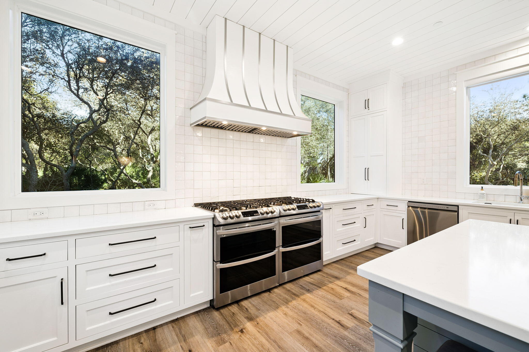 BLUE MOUNTAIN BEACH - Residential