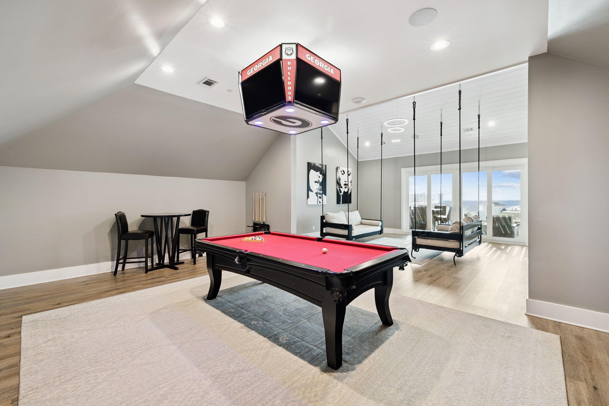 BLUE MOUNTAIN BEACH - Residential