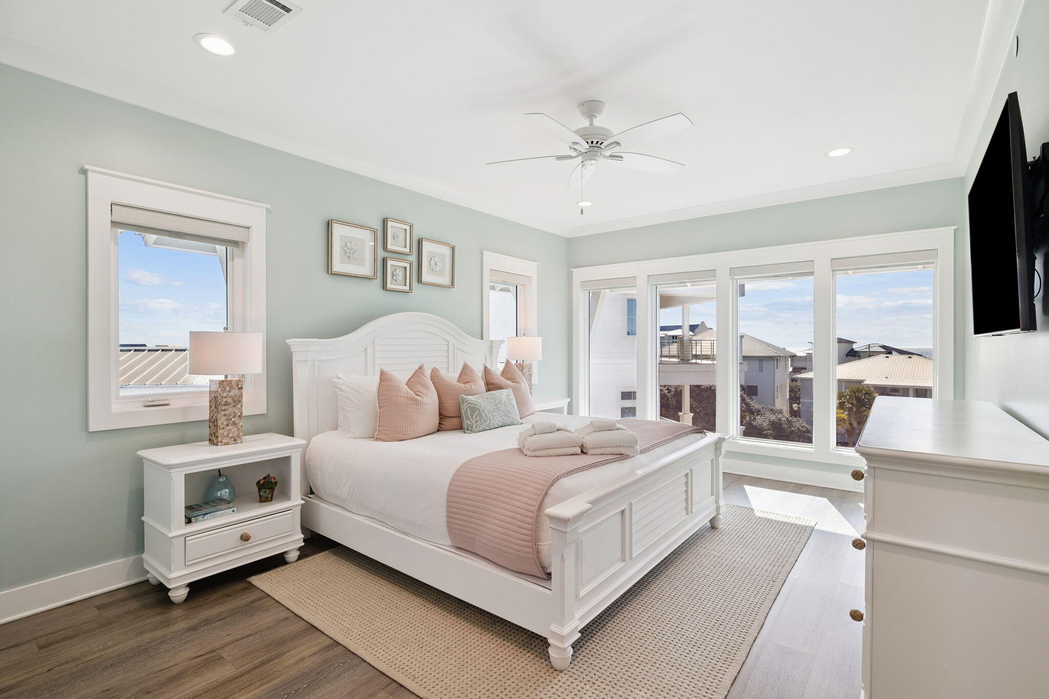 BLUE MOUNTAIN BEACH - Residential