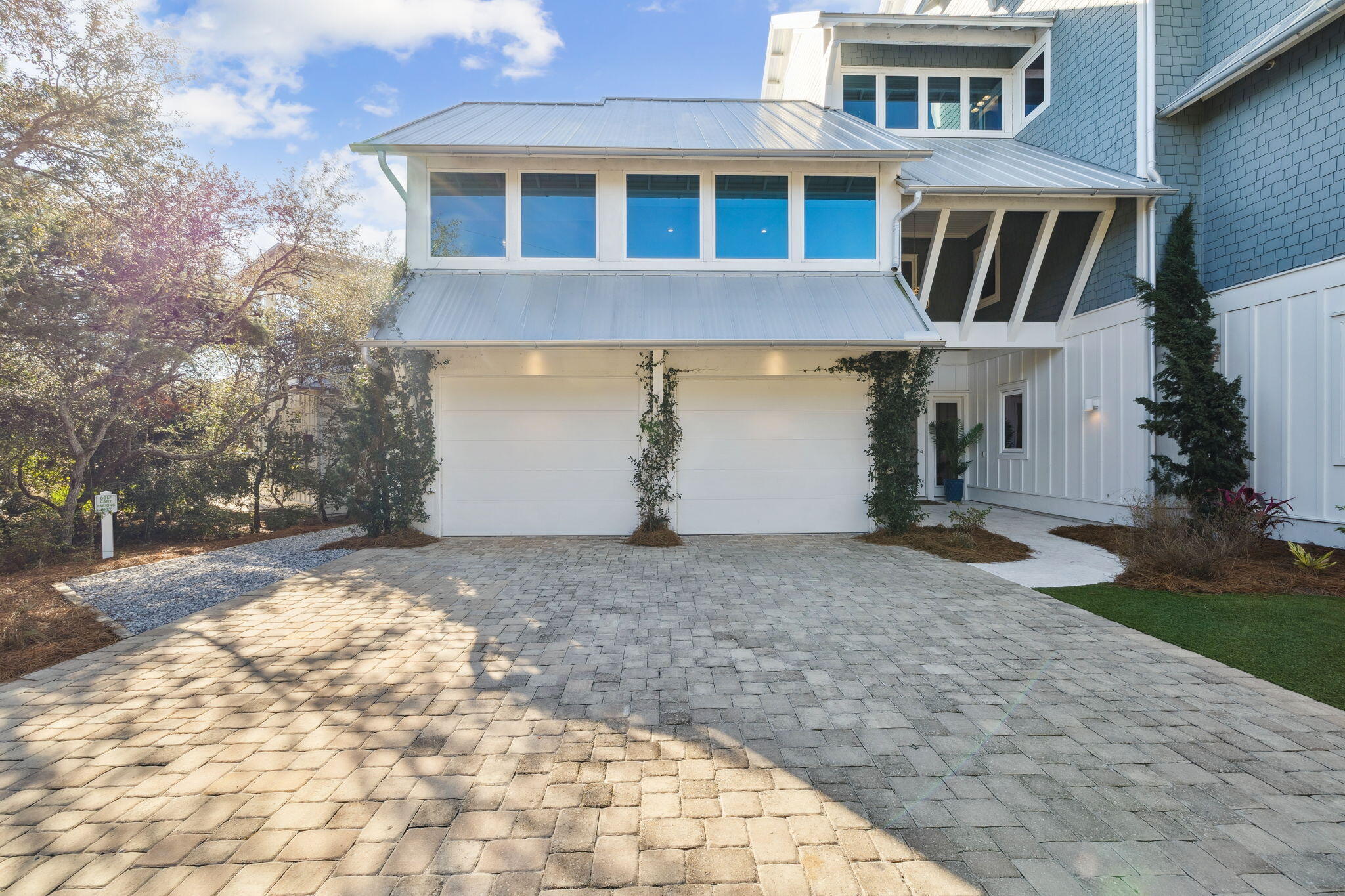 BLUE MOUNTAIN BEACH - Residential