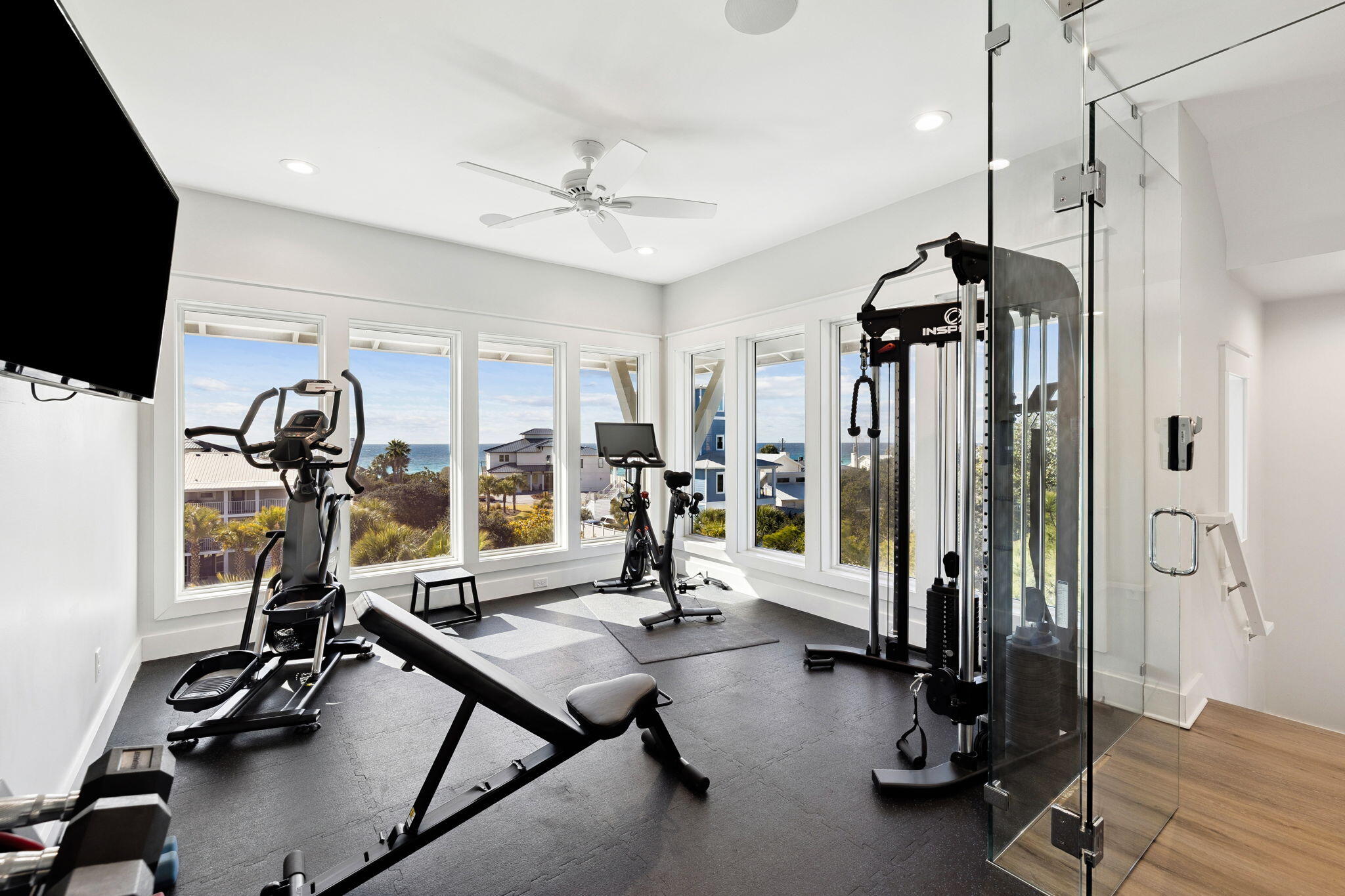 BLUE MOUNTAIN BEACH - Residential