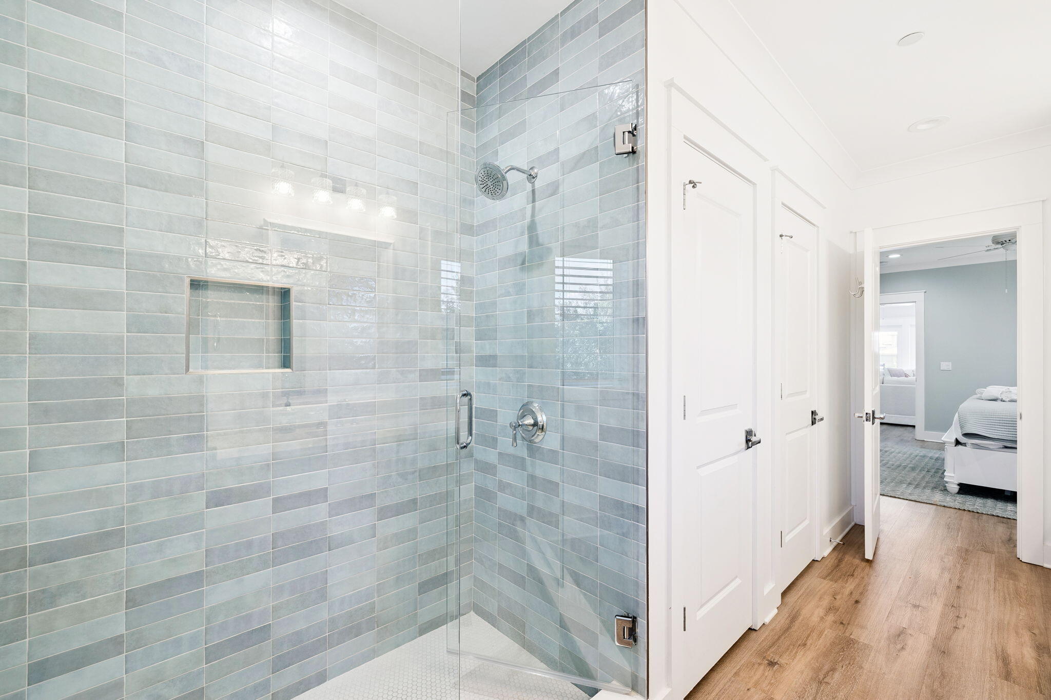 BLUE MOUNTAIN BEACH - Residential