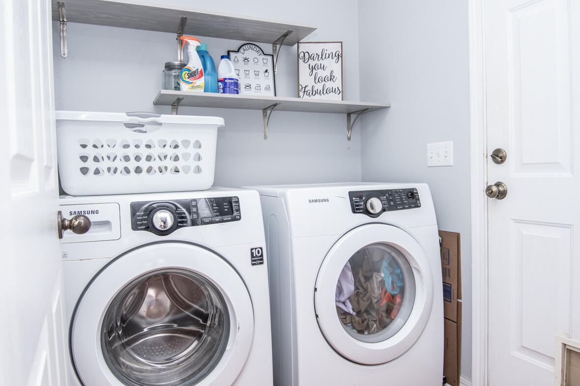 CHEROKEE BEND S/D PH 2 - Residential Lease