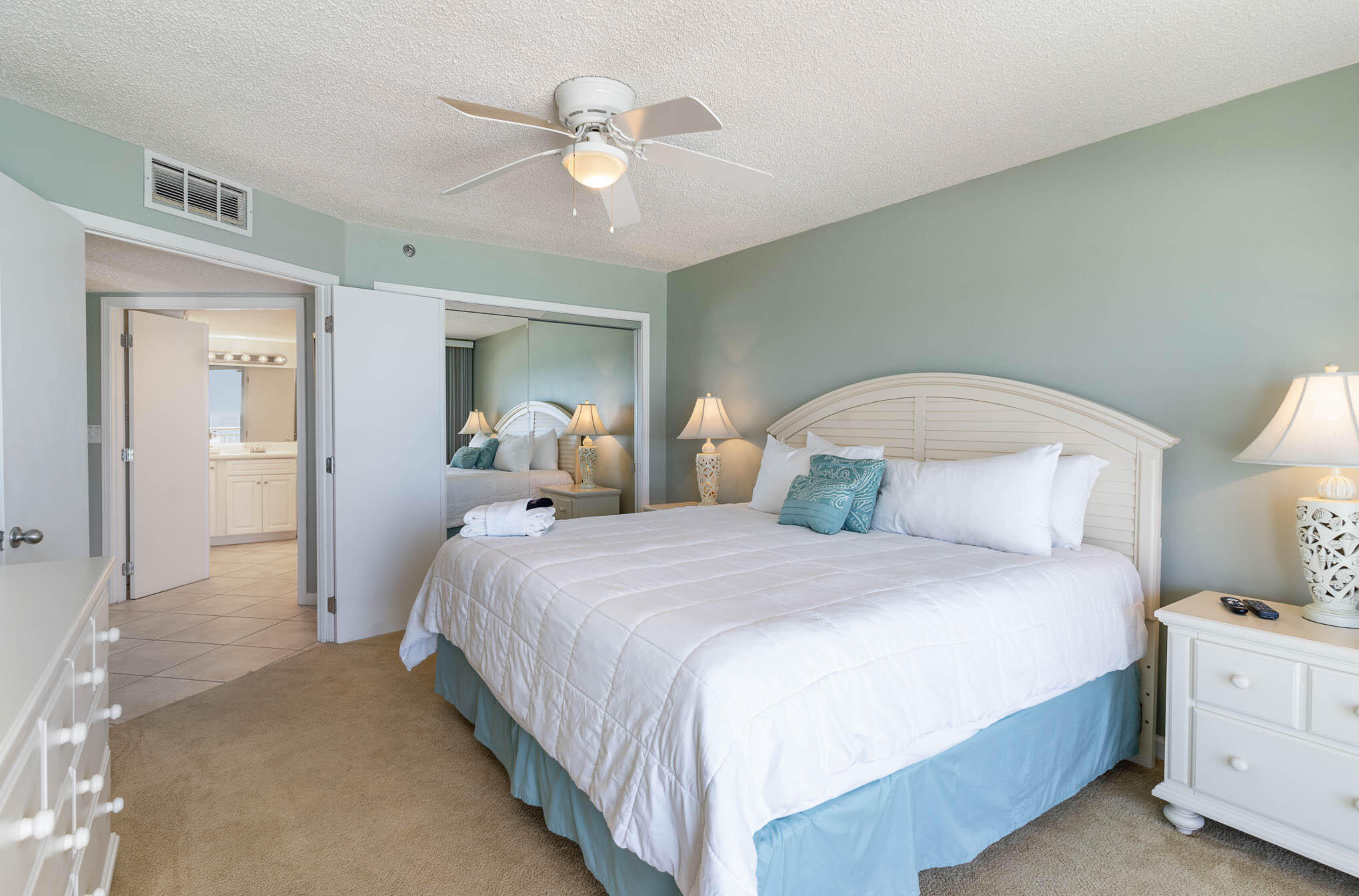 DESTIN TOWERS CONDO - Residential