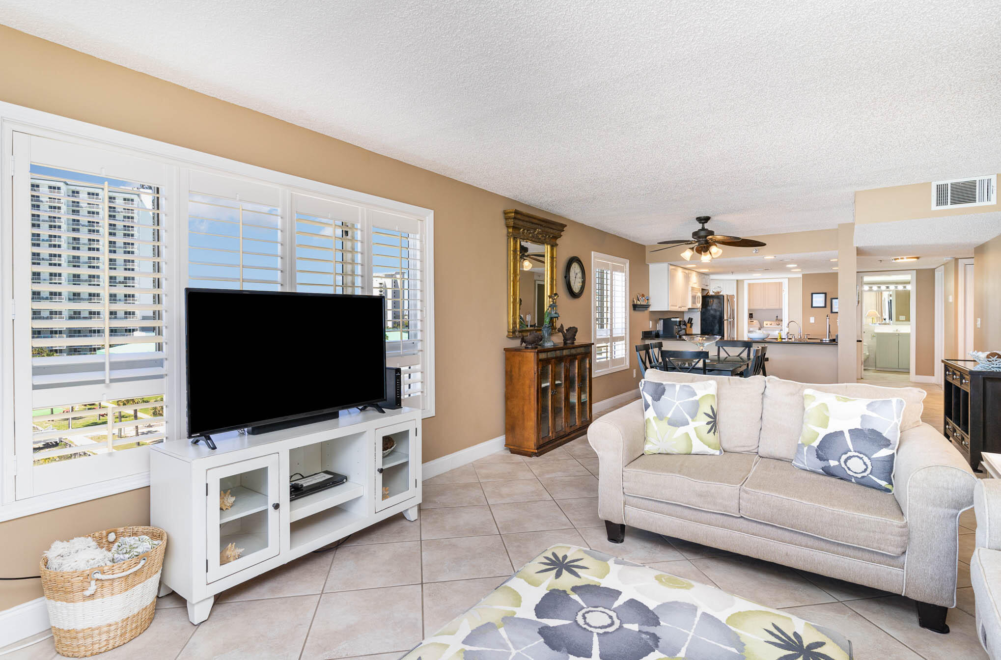 DESTIN TOWERS CONDO - Residential