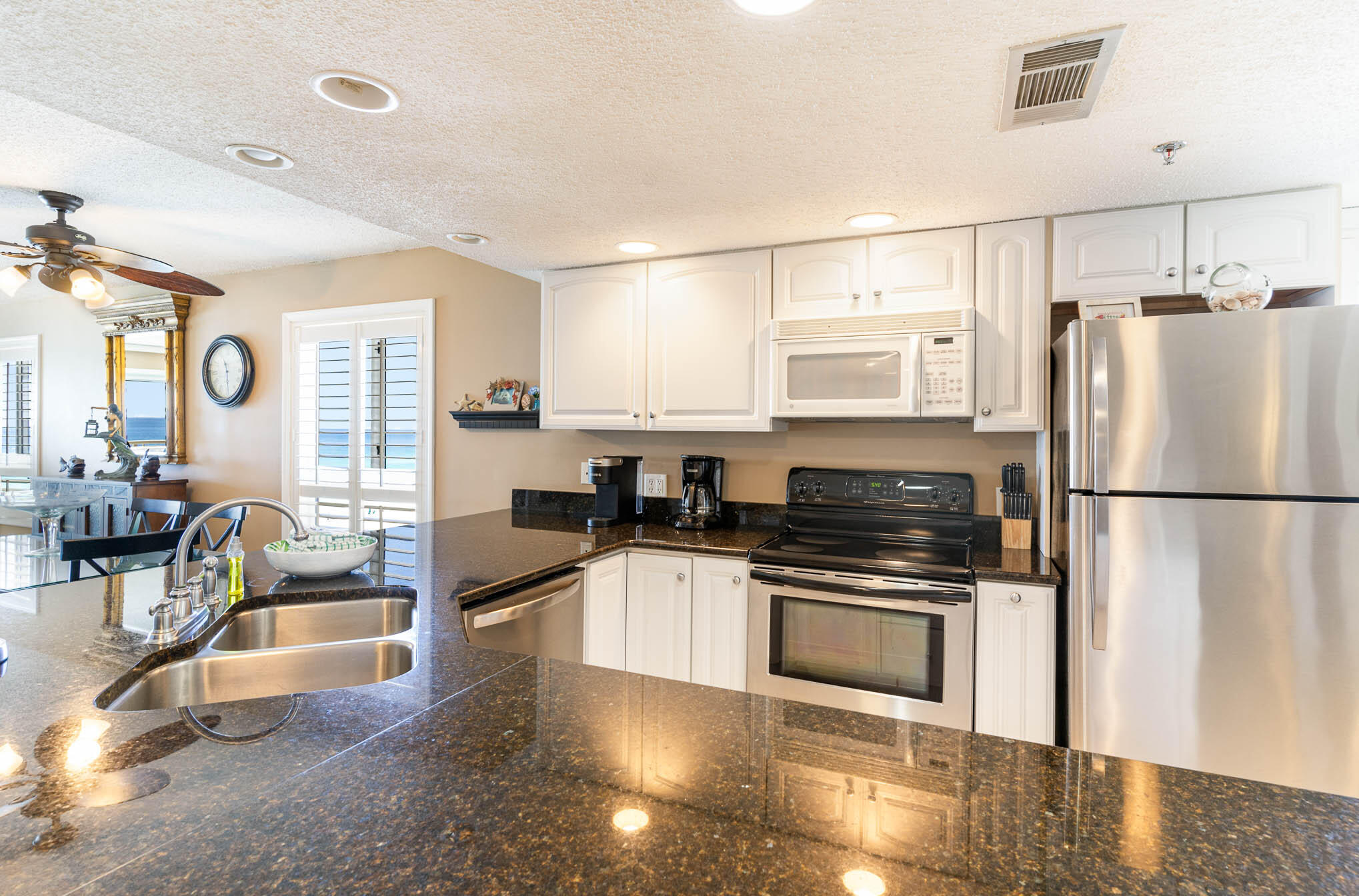 DESTIN TOWERS CONDO - Residential