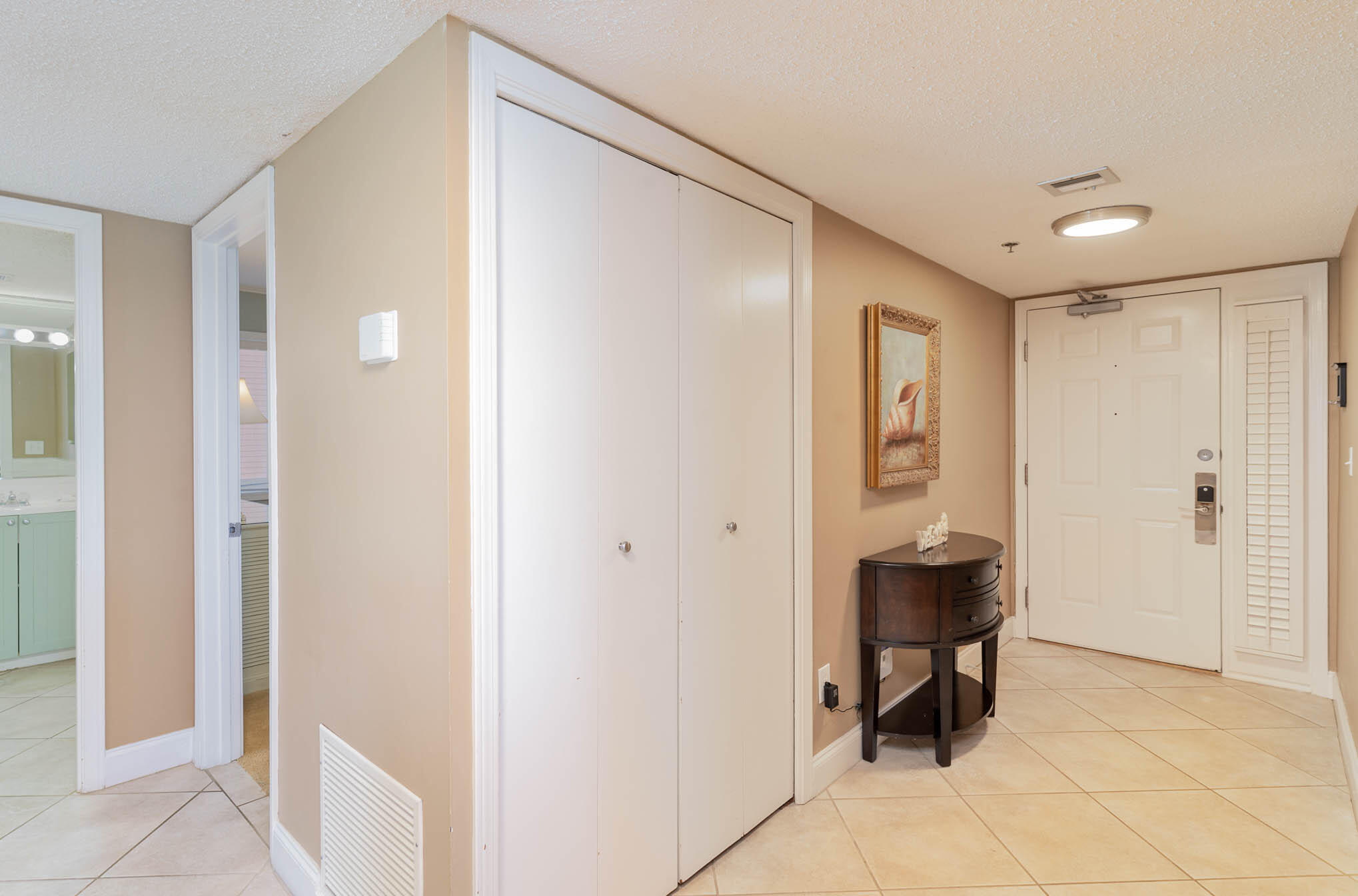 DESTIN TOWERS CONDO - Residential