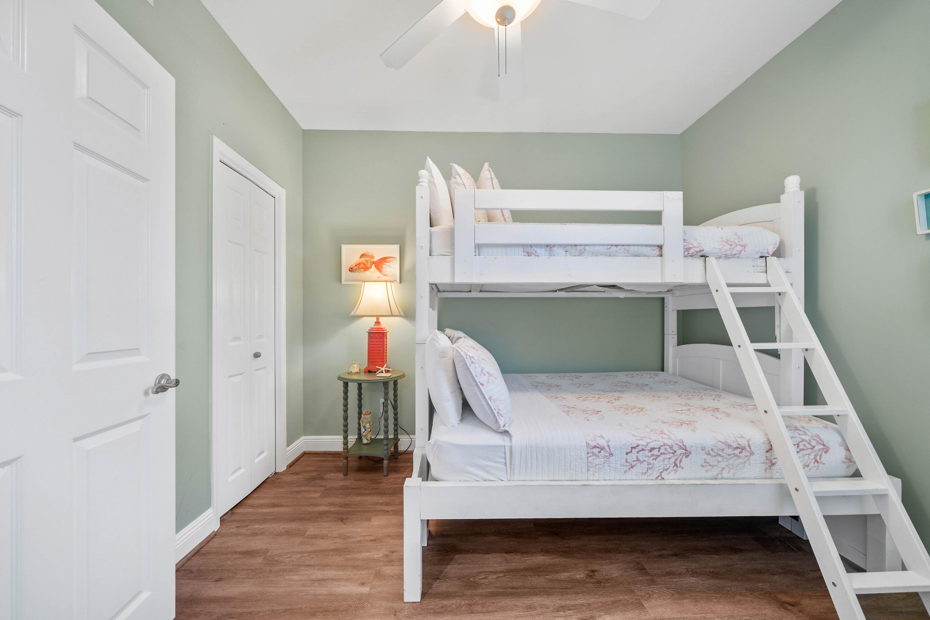 VILLAGE AT BLUE MOUNTAIN BEACH - Residential