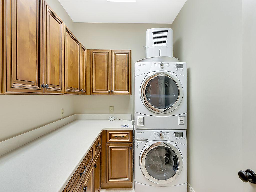 VILLA LAGO - Residential