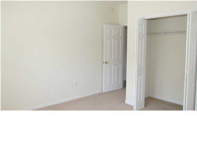 THE OAKS AT NICEVILLE - Residential