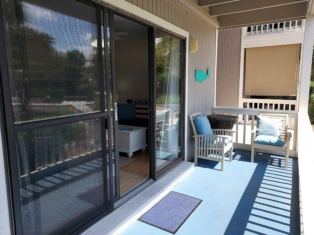 BEACHWOOD VILLAS CONDO - Residential