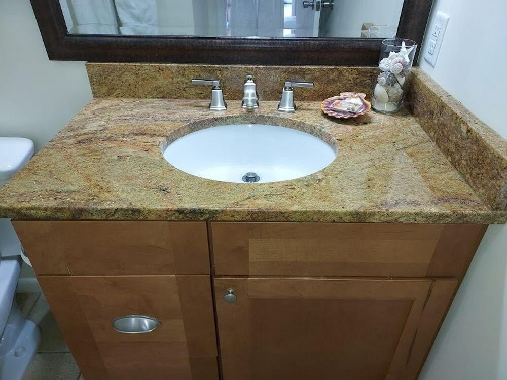 BEACHWOOD VILLAS CONDO - Residential