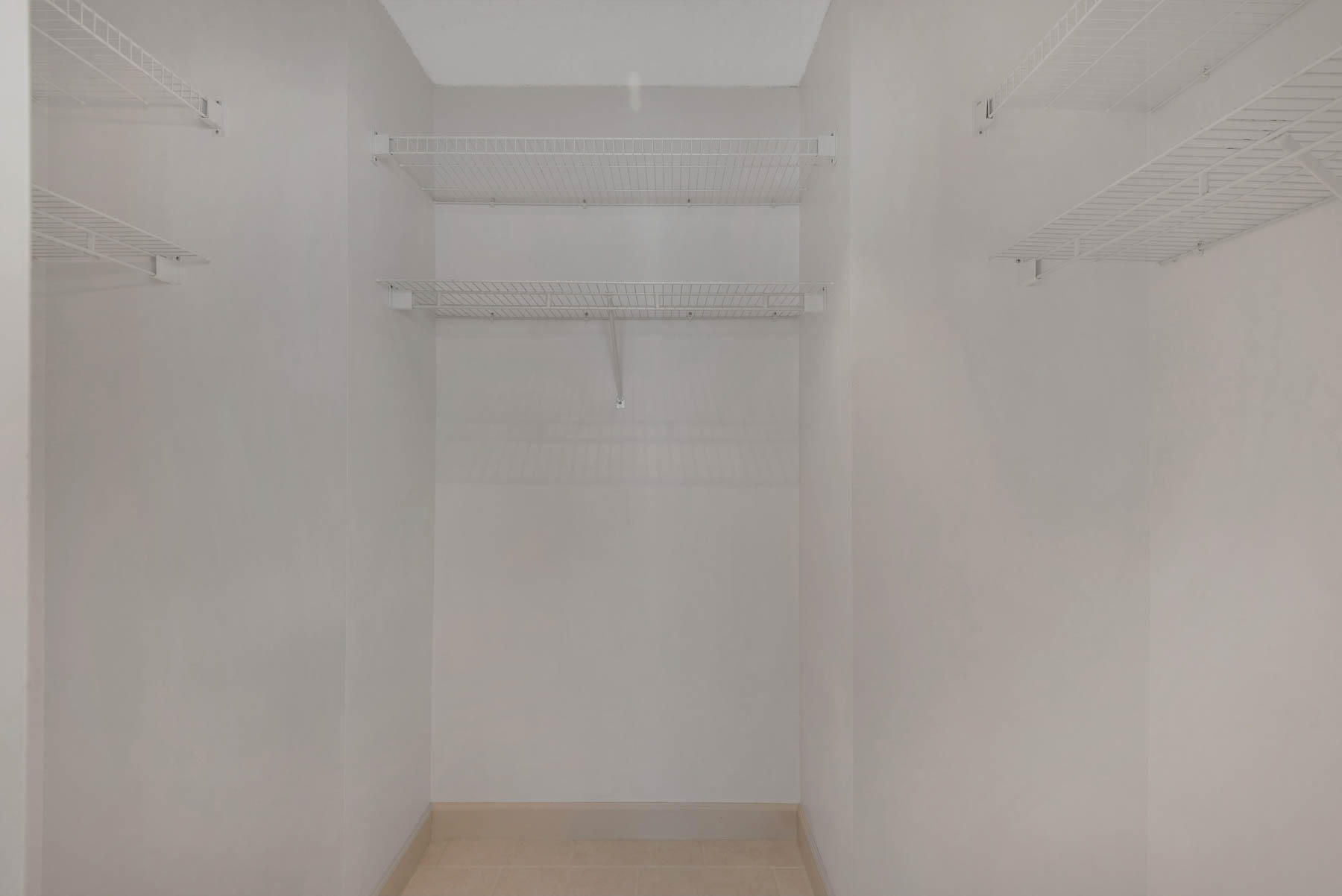 EMERALD POINTE PLAT 1 - Residential