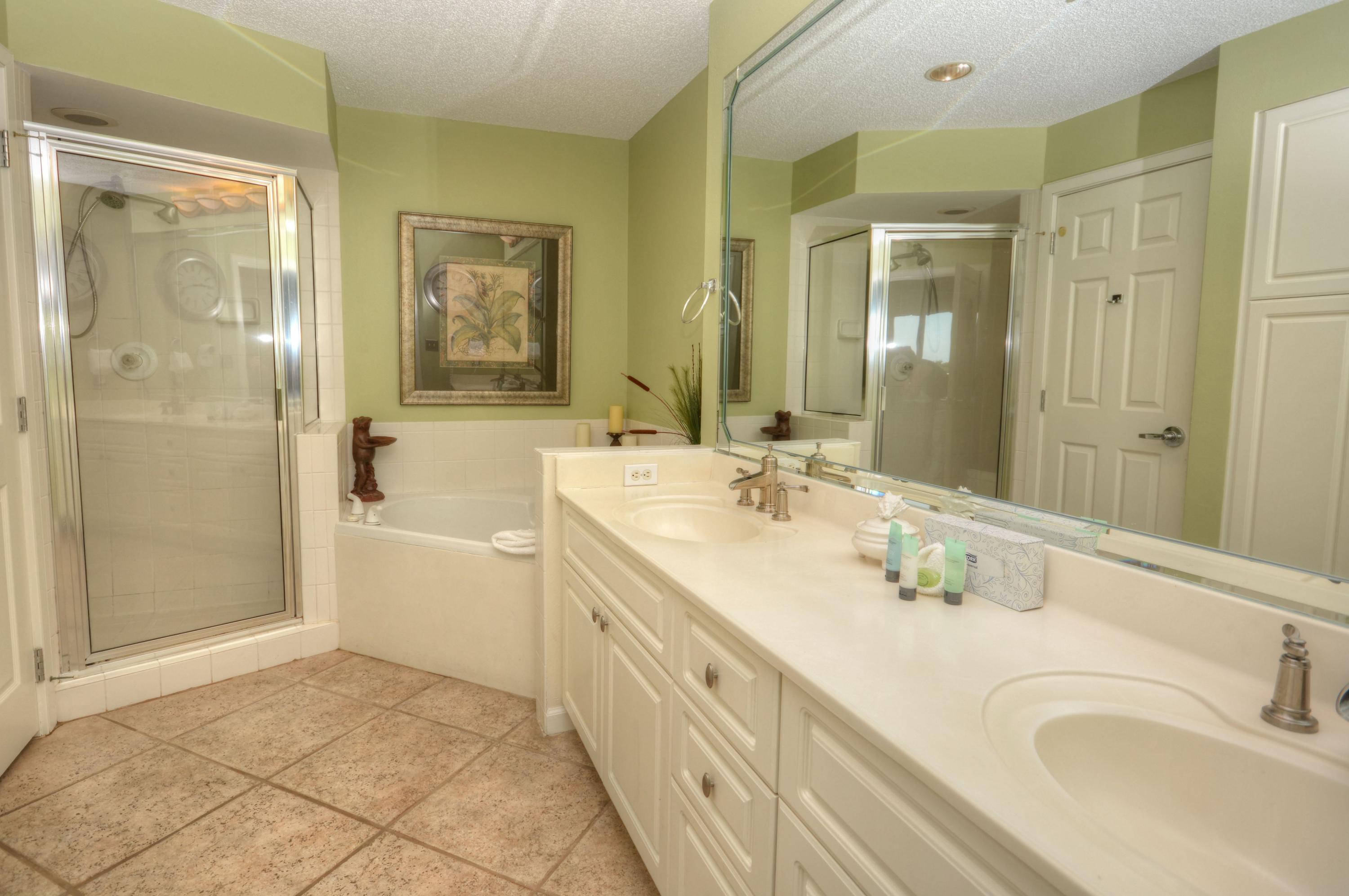 CRESCENT AT MIRAMAR BEACH THE - Residential