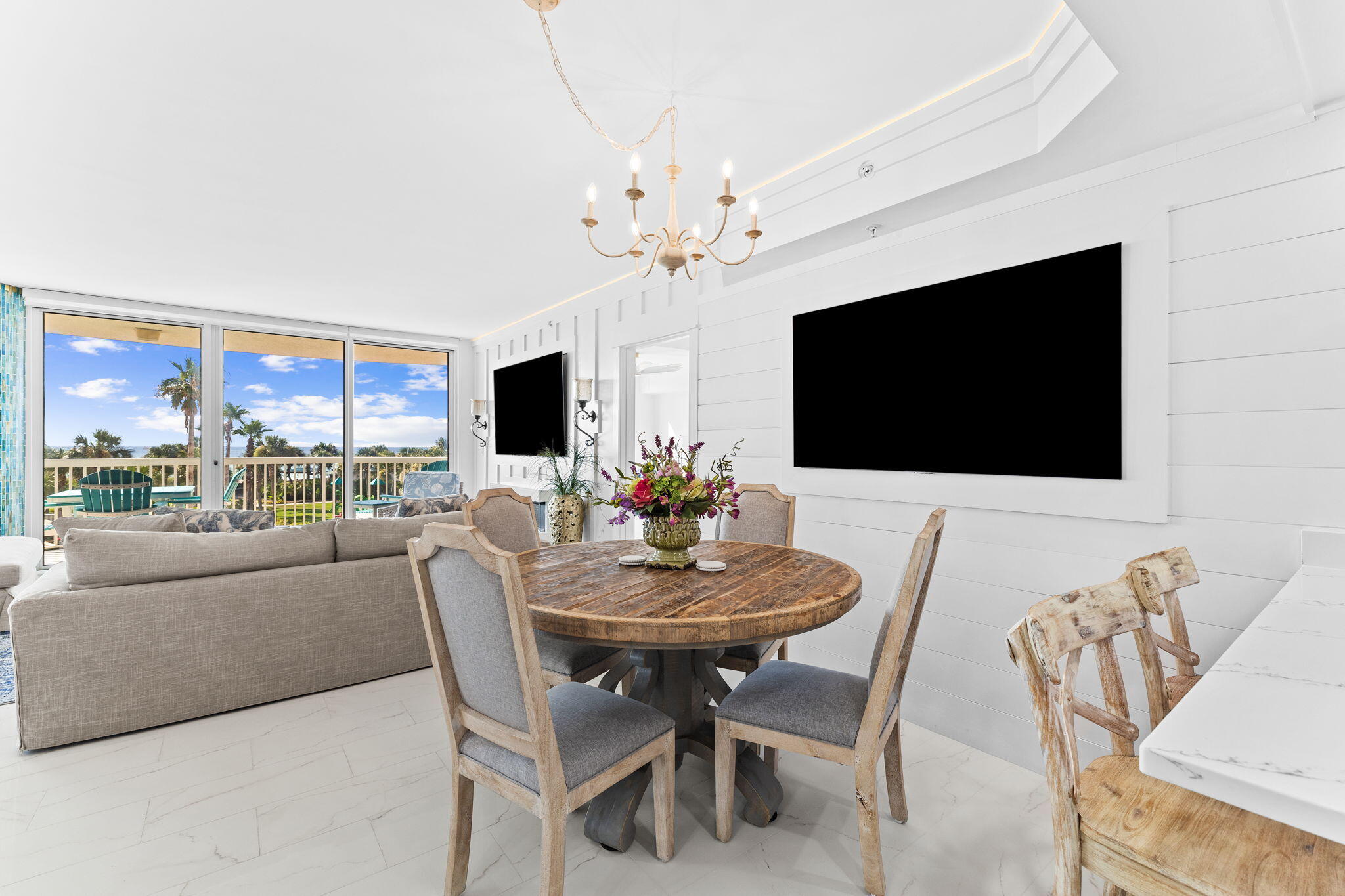 ST. MAARTEN AT SILVER SHELLS - Residential