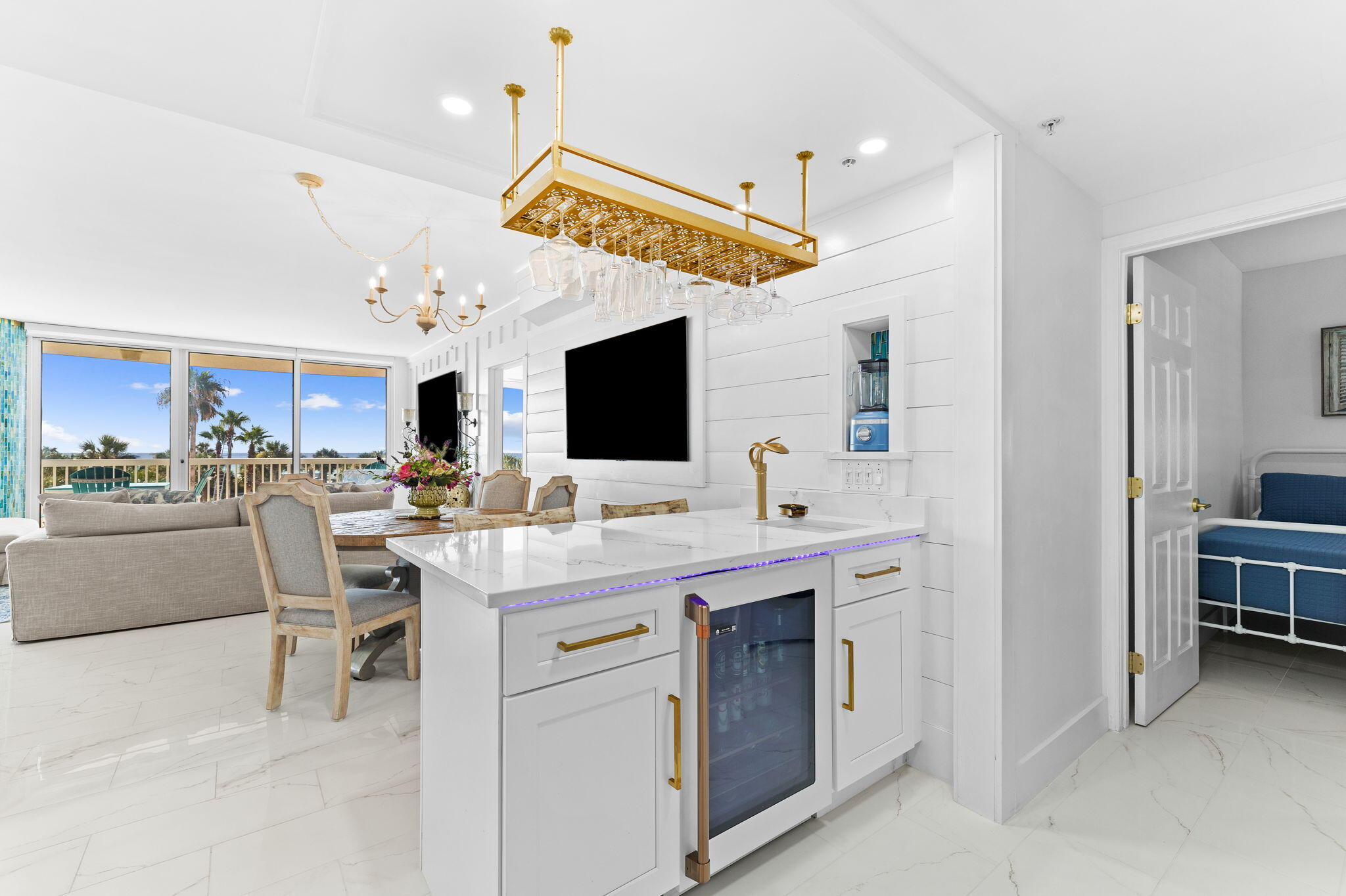 ST. MAARTEN AT SILVER SHELLS - Residential