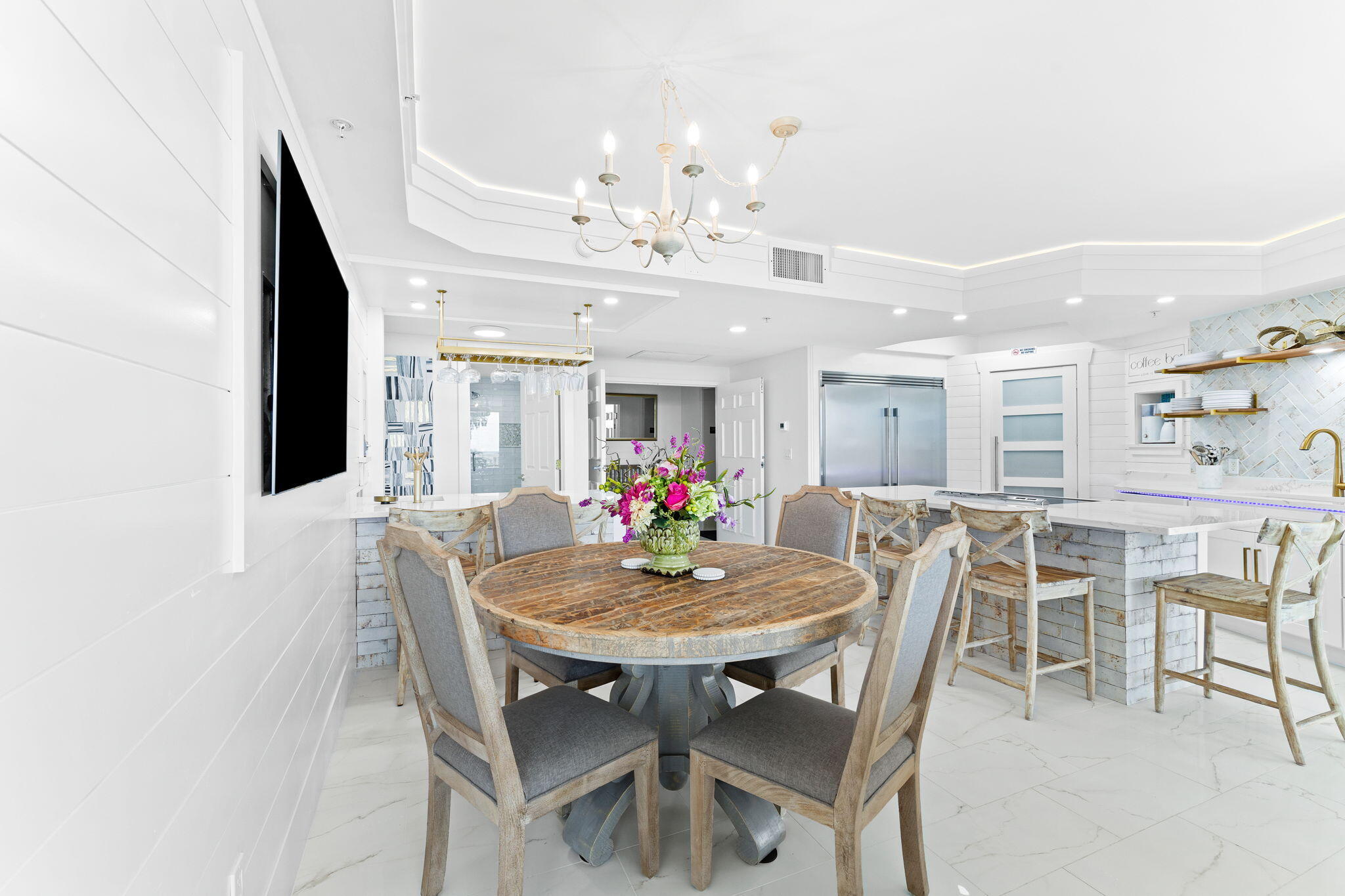 ST. MAARTEN AT SILVER SHELLS - Residential
