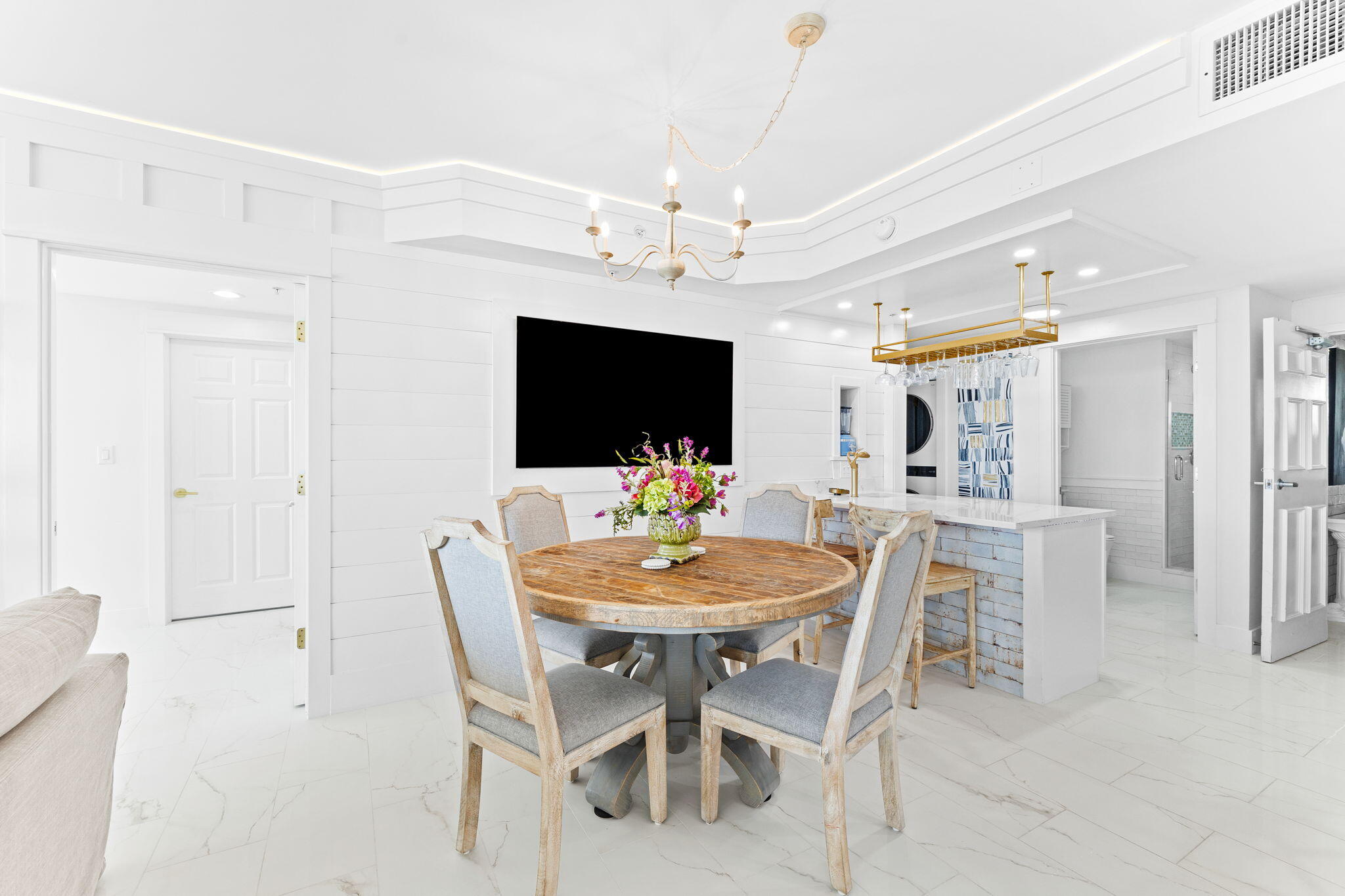 ST. MAARTEN AT SILVER SHELLS - Residential