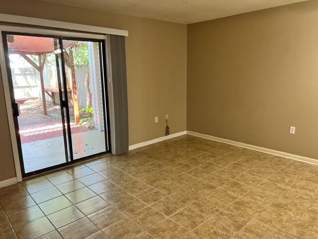 SCOTTWOOD - Residential Lease