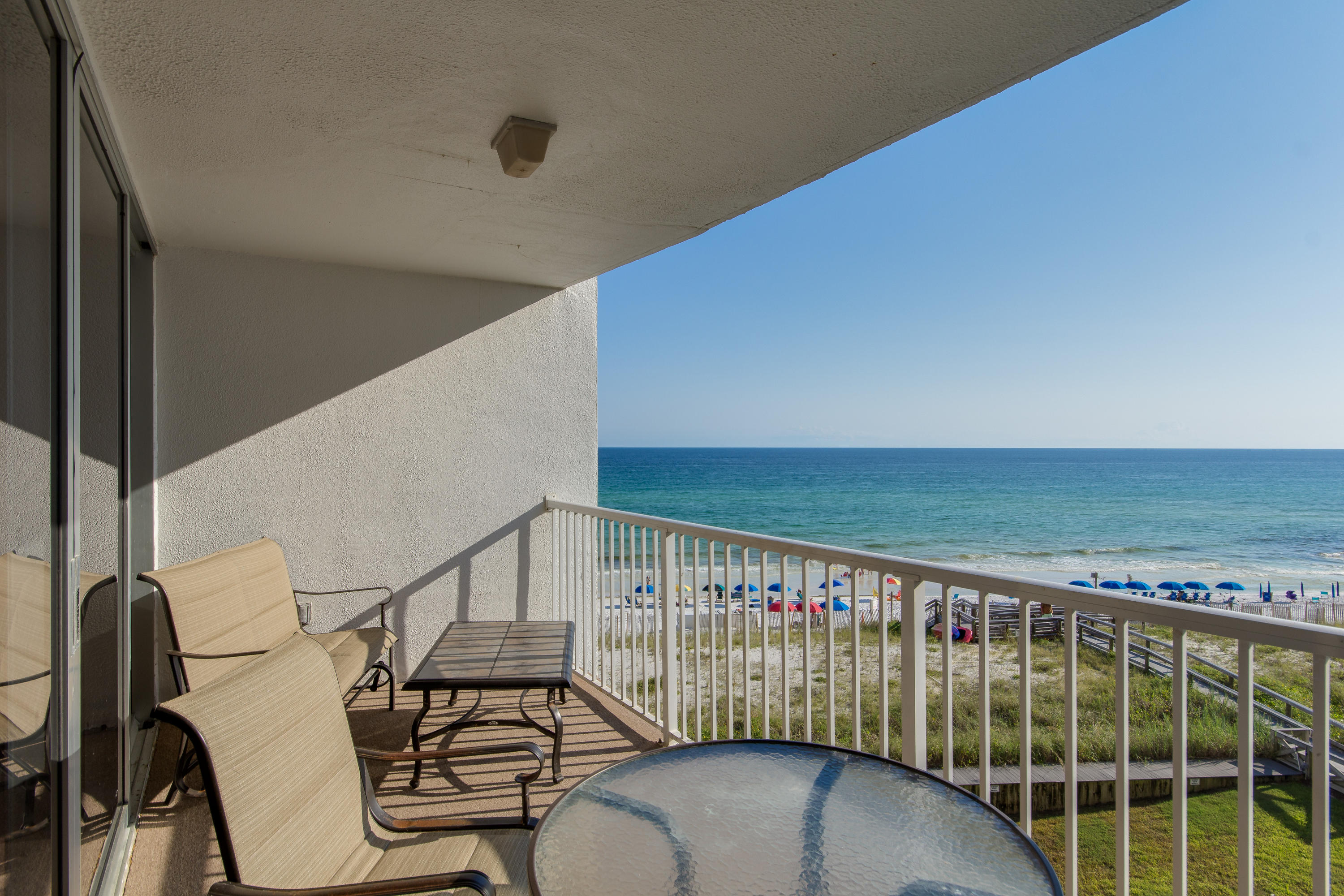 SHORELINE TOWERS 1 - Residential