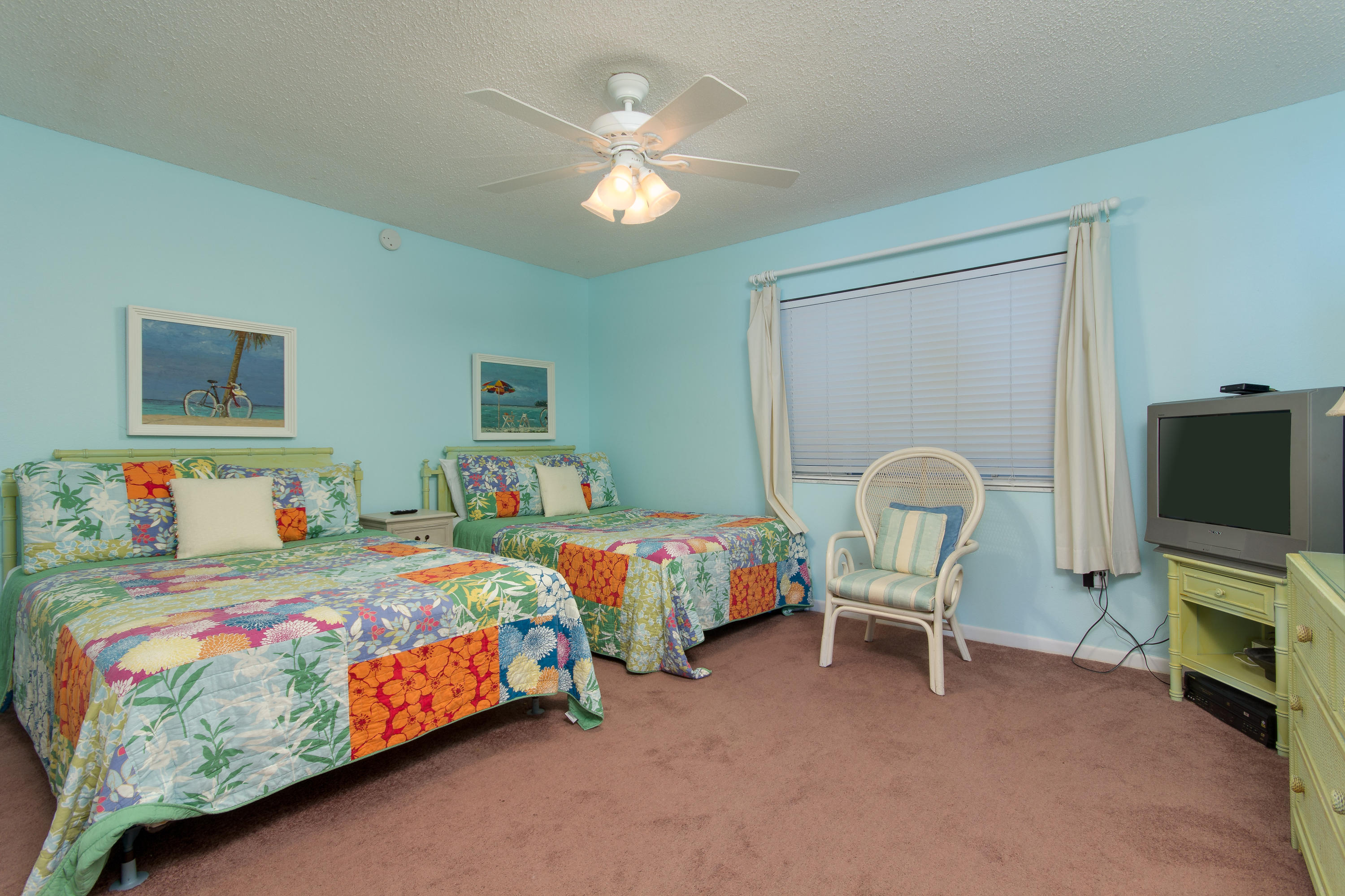 SHORELINE TOWERS 1 - Residential