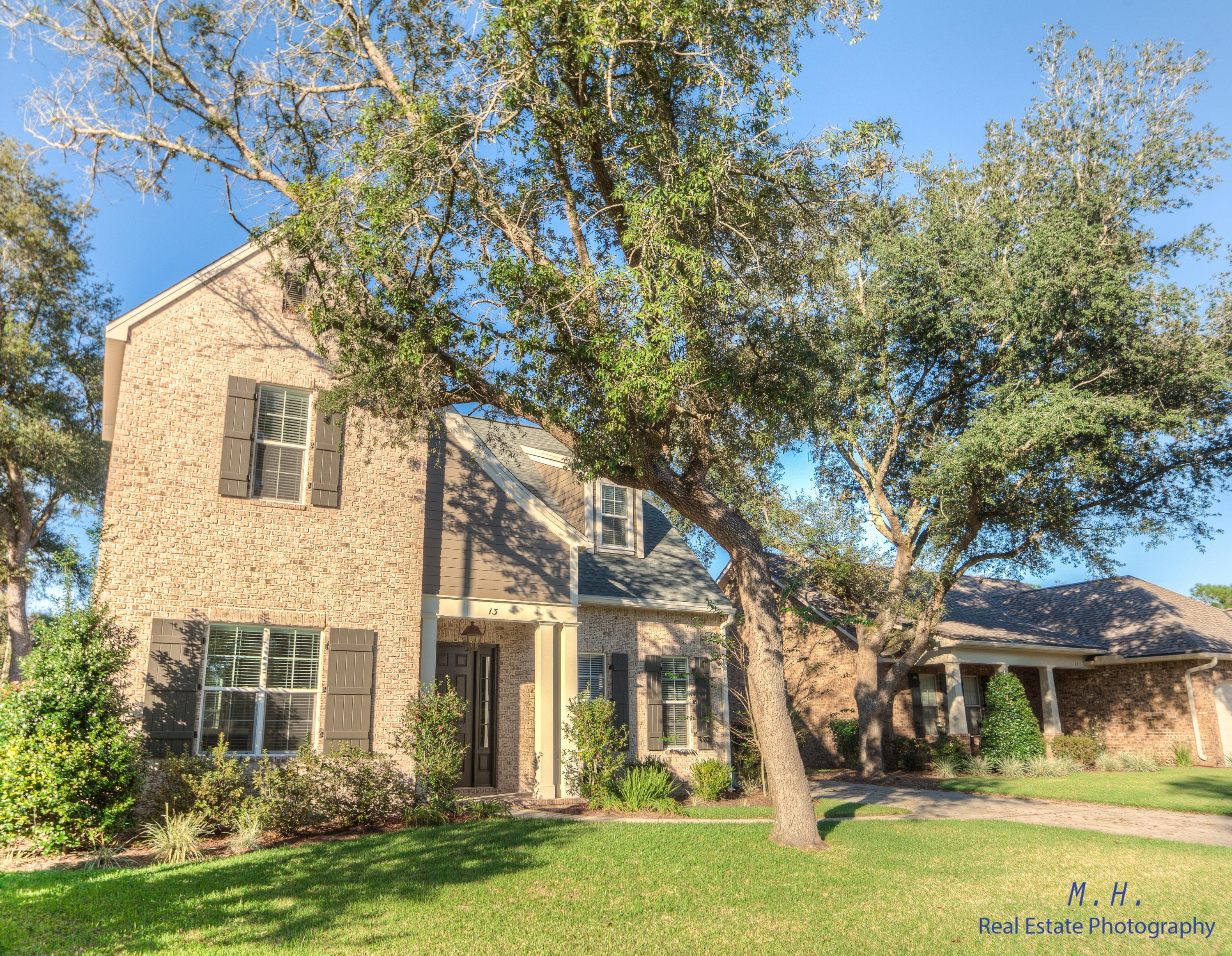 THE STABLES AT ROCKY BAYOU - Residential