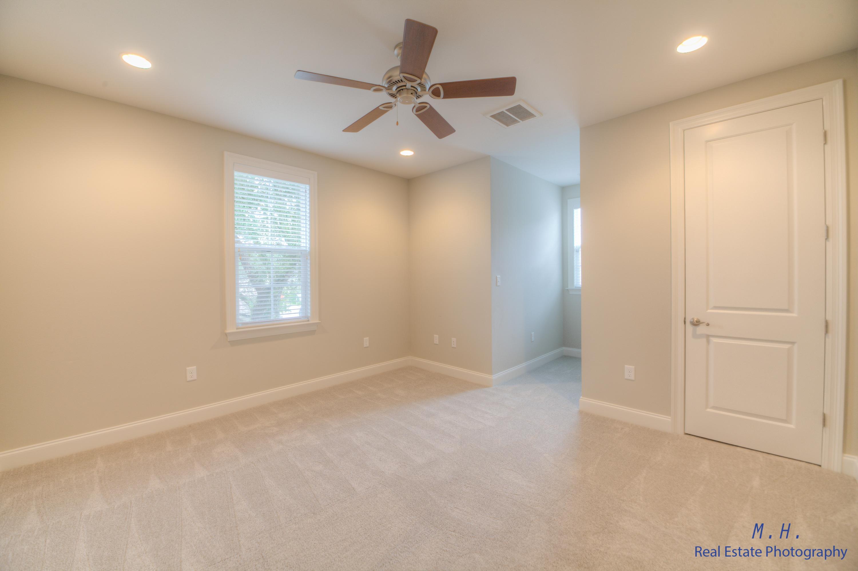 THE STABLES AT ROCKY BAYOU - Residential