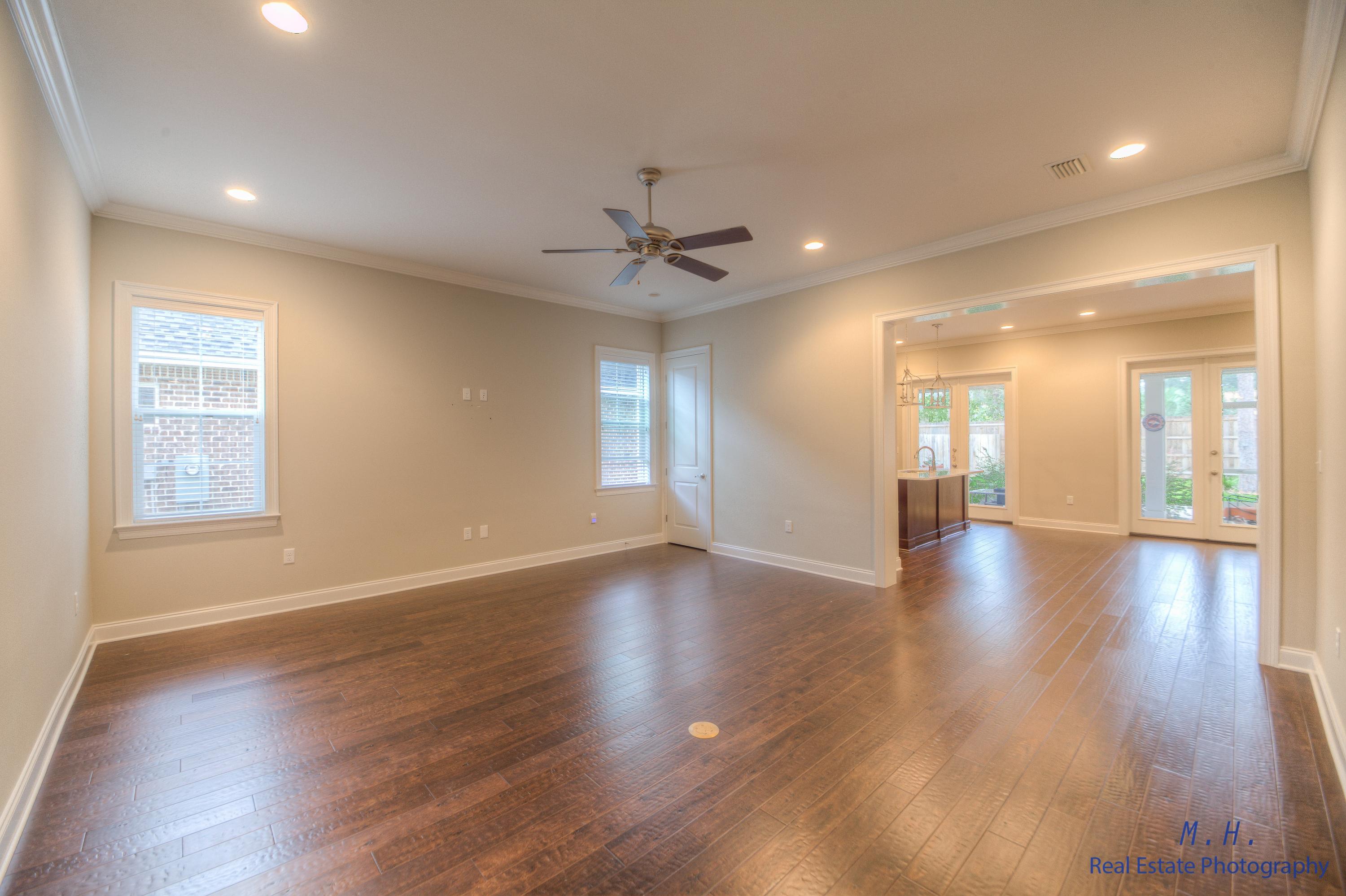 THE STABLES AT ROCKY BAYOU - Residential