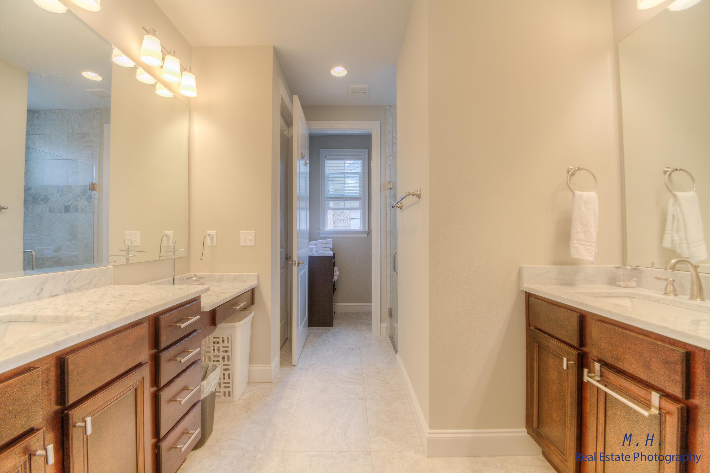 THE STABLES AT ROCKY BAYOU - Residential